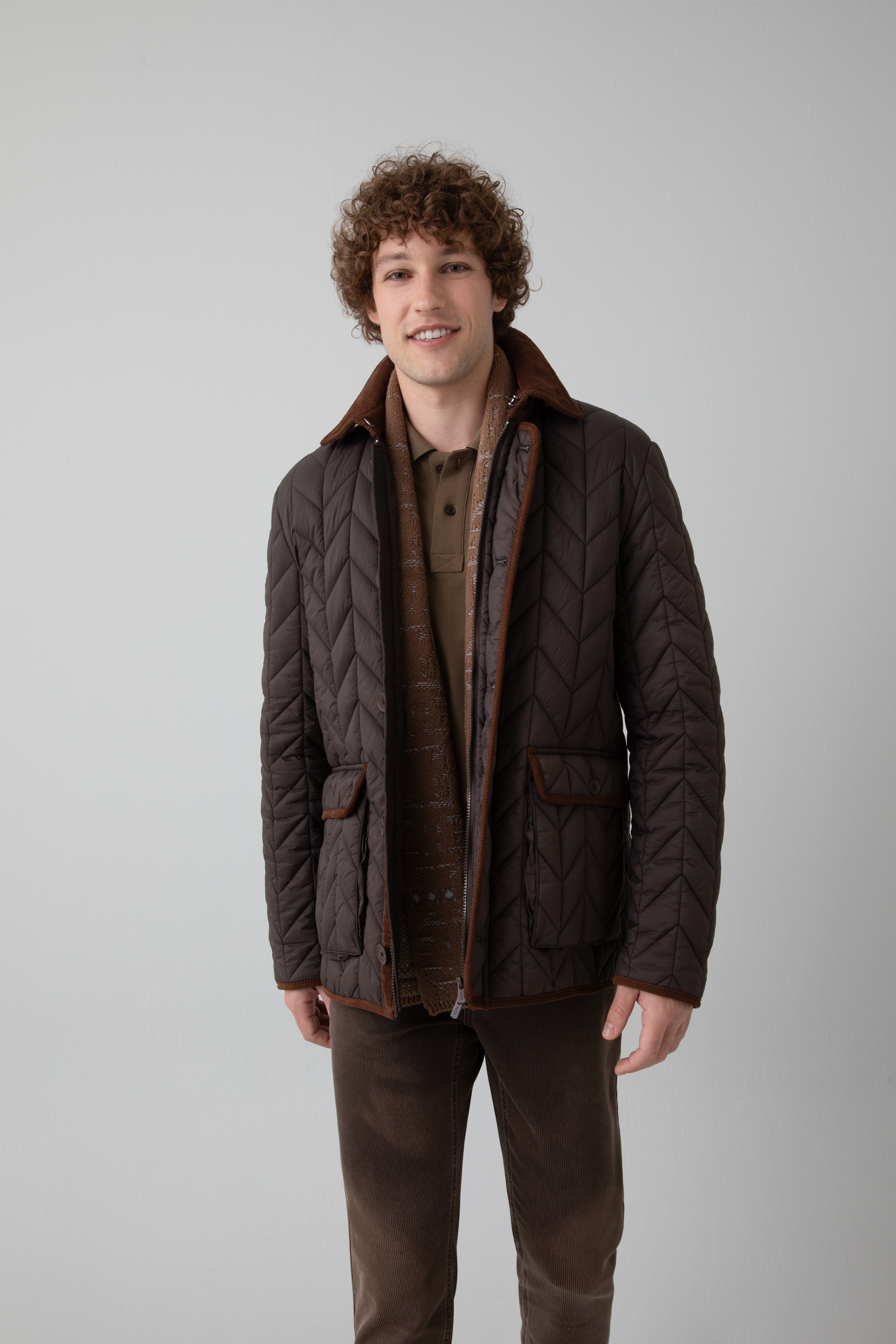 Dış Giyimde Üstün Kalite ve Benzersiz Kıyafet Deneyimi