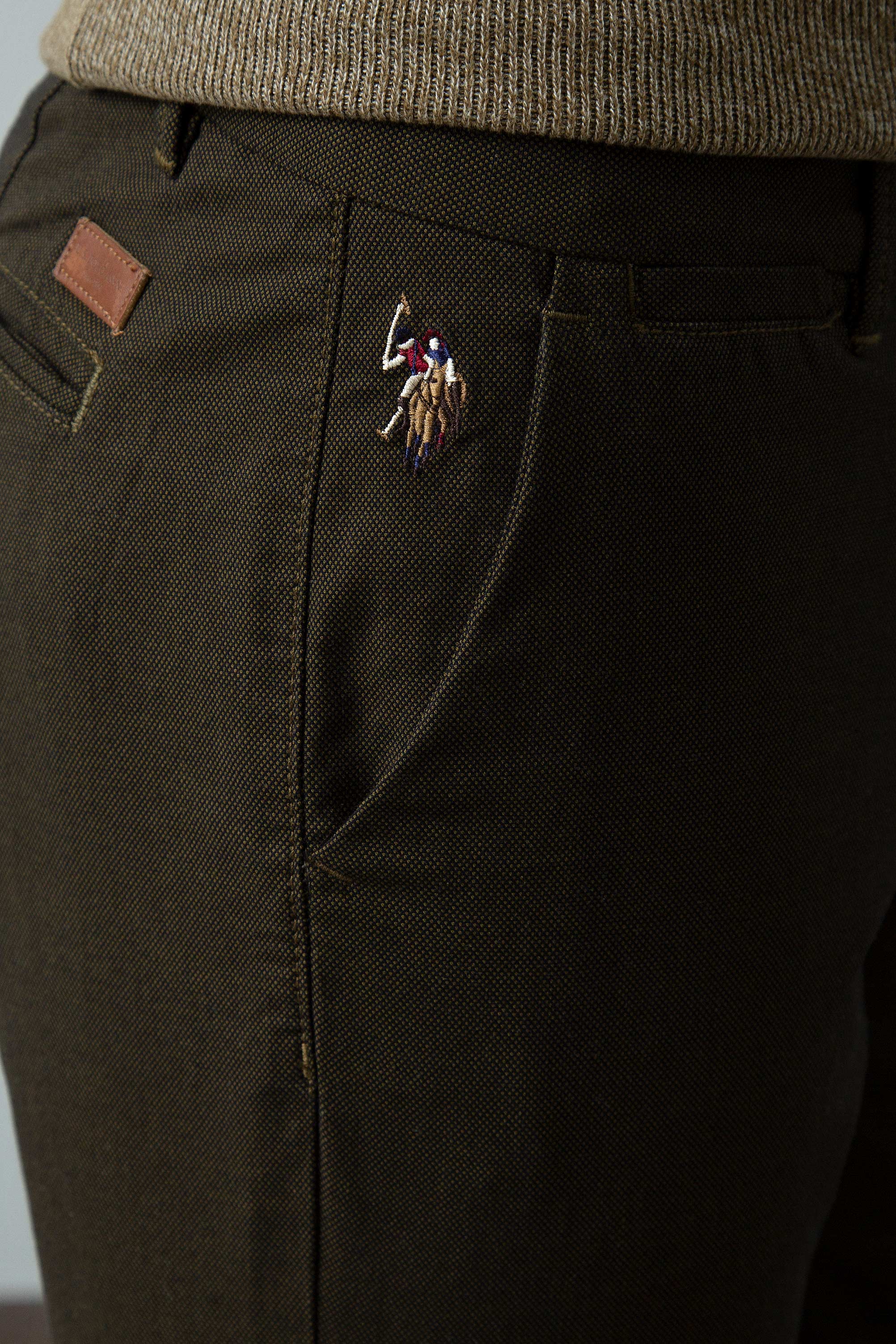 Yeşil Chinos - Image 3