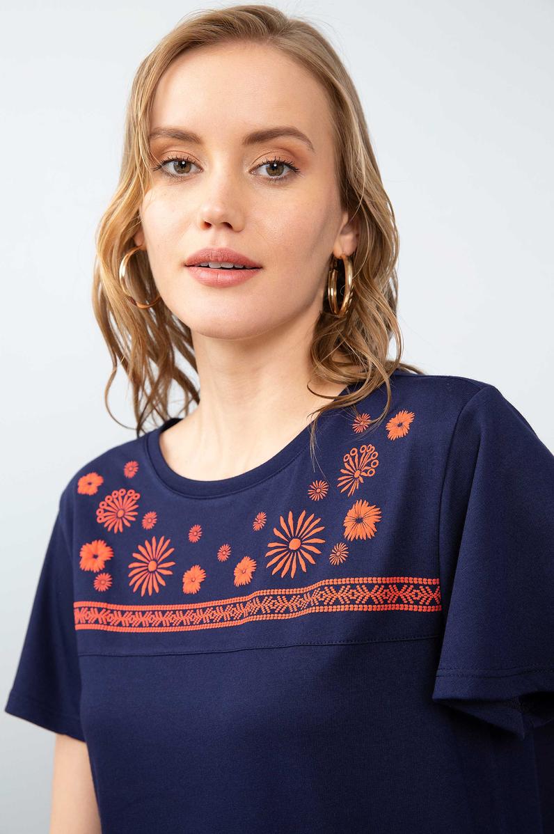 Kadın Lacivert Tişört