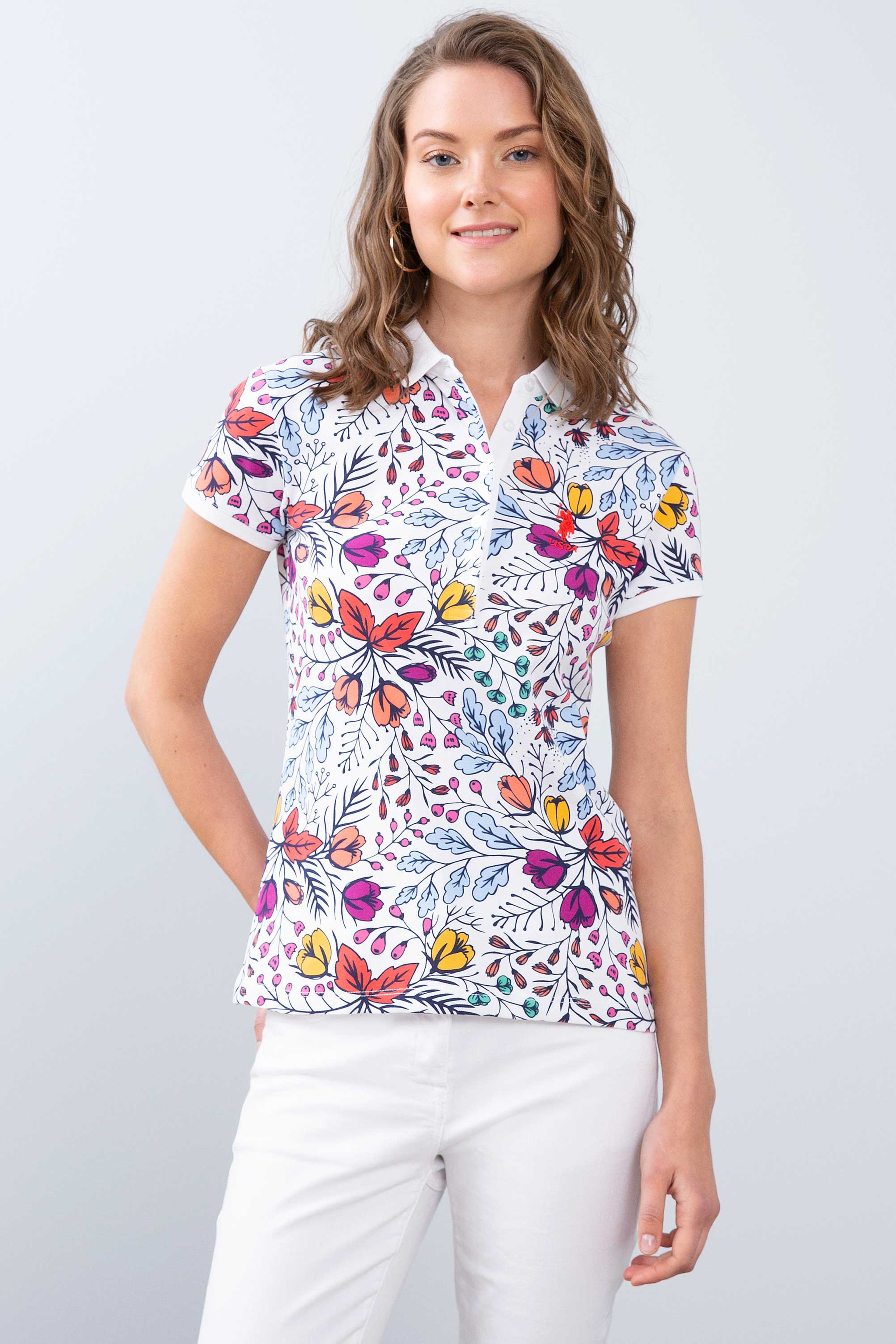 Kadın Beyaz Polo Yaka T-Shirt - Image 1