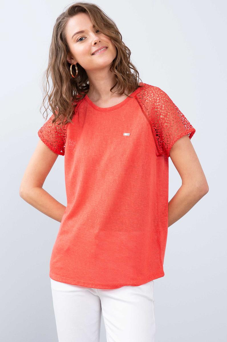 Kadın Kırmızı Bisiklet Yaka T-Shirt