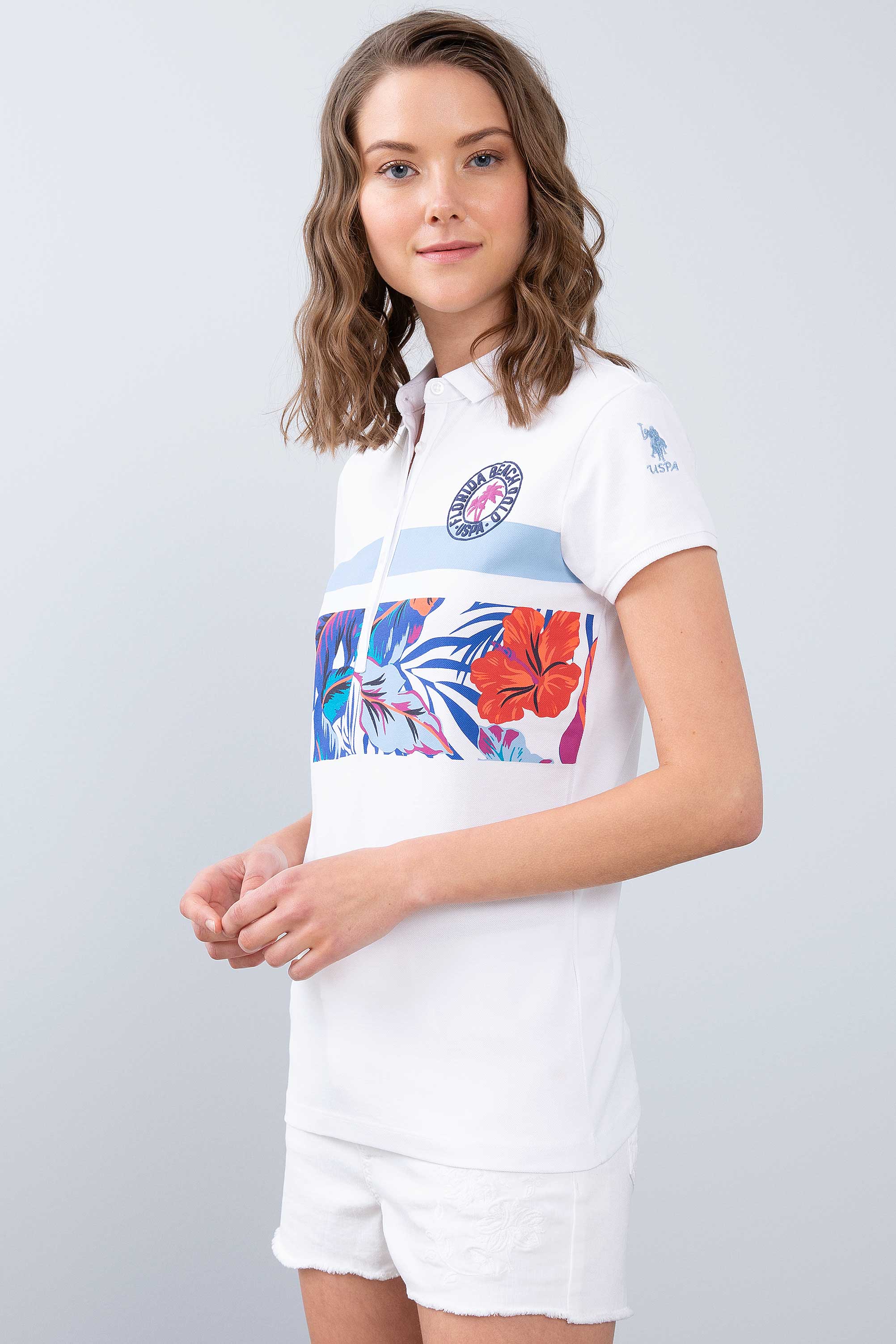 Kadın Beyaz Polo Yaka T-Shirt - Image 2