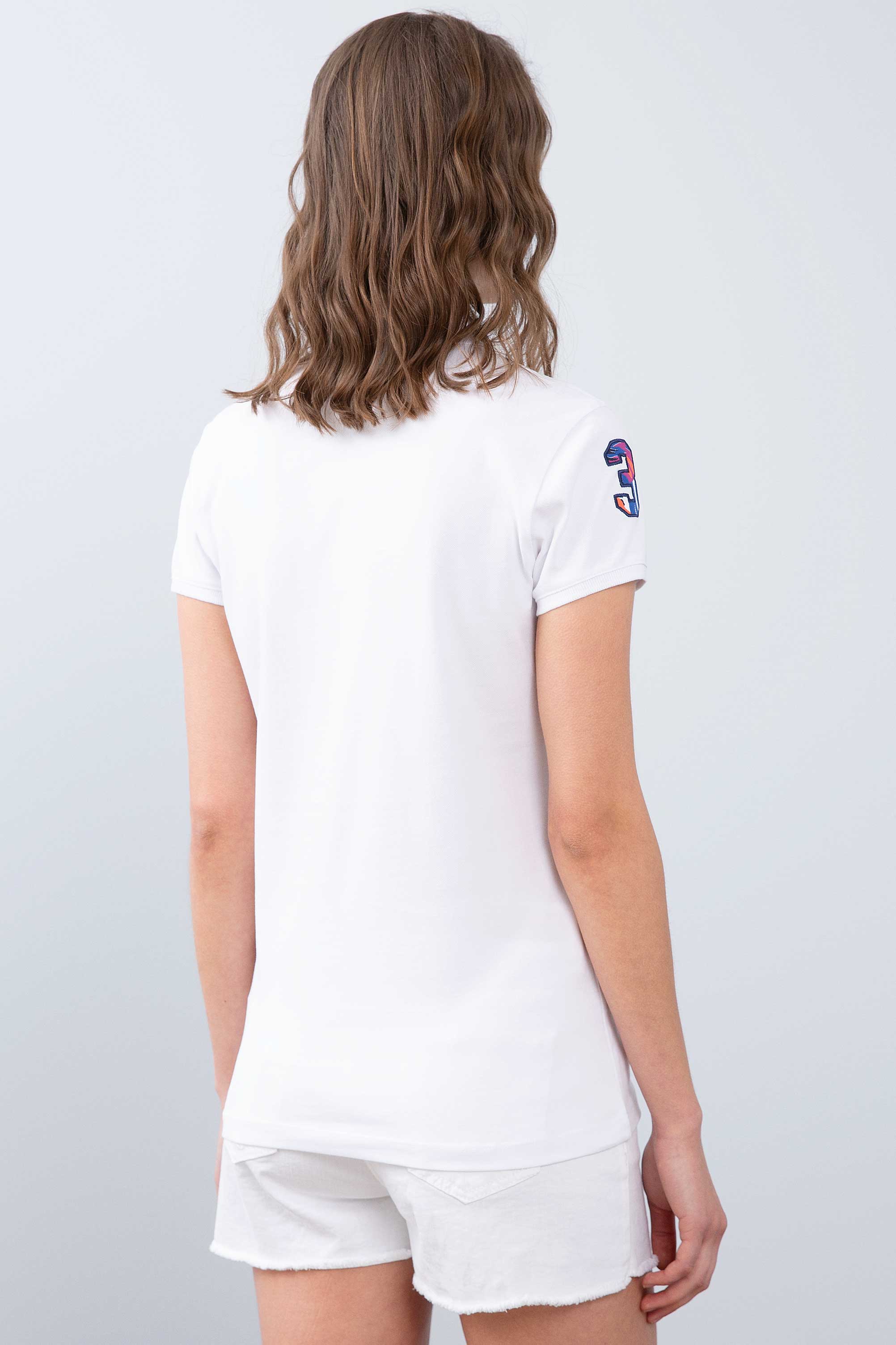 Kadın Beyaz Polo Yaka T-Shirt - Image 3