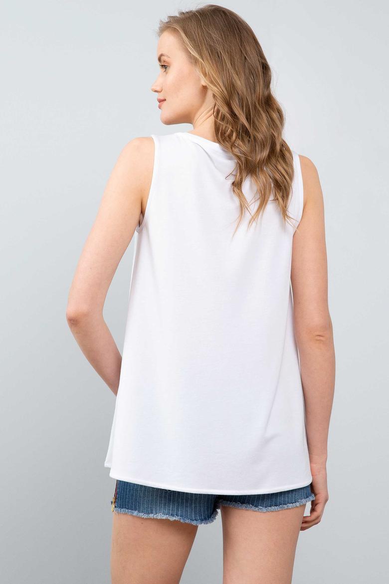 Kadın Beyaz Bisiklet Yaka Kolsuz Tişört - 50202137008