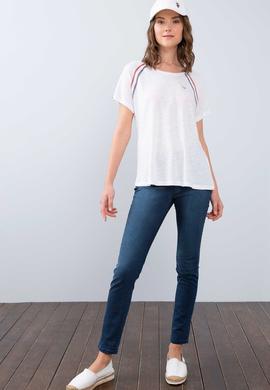 Kadın Beyaz Bisiklet Yaka T-Shirt - 50202176001