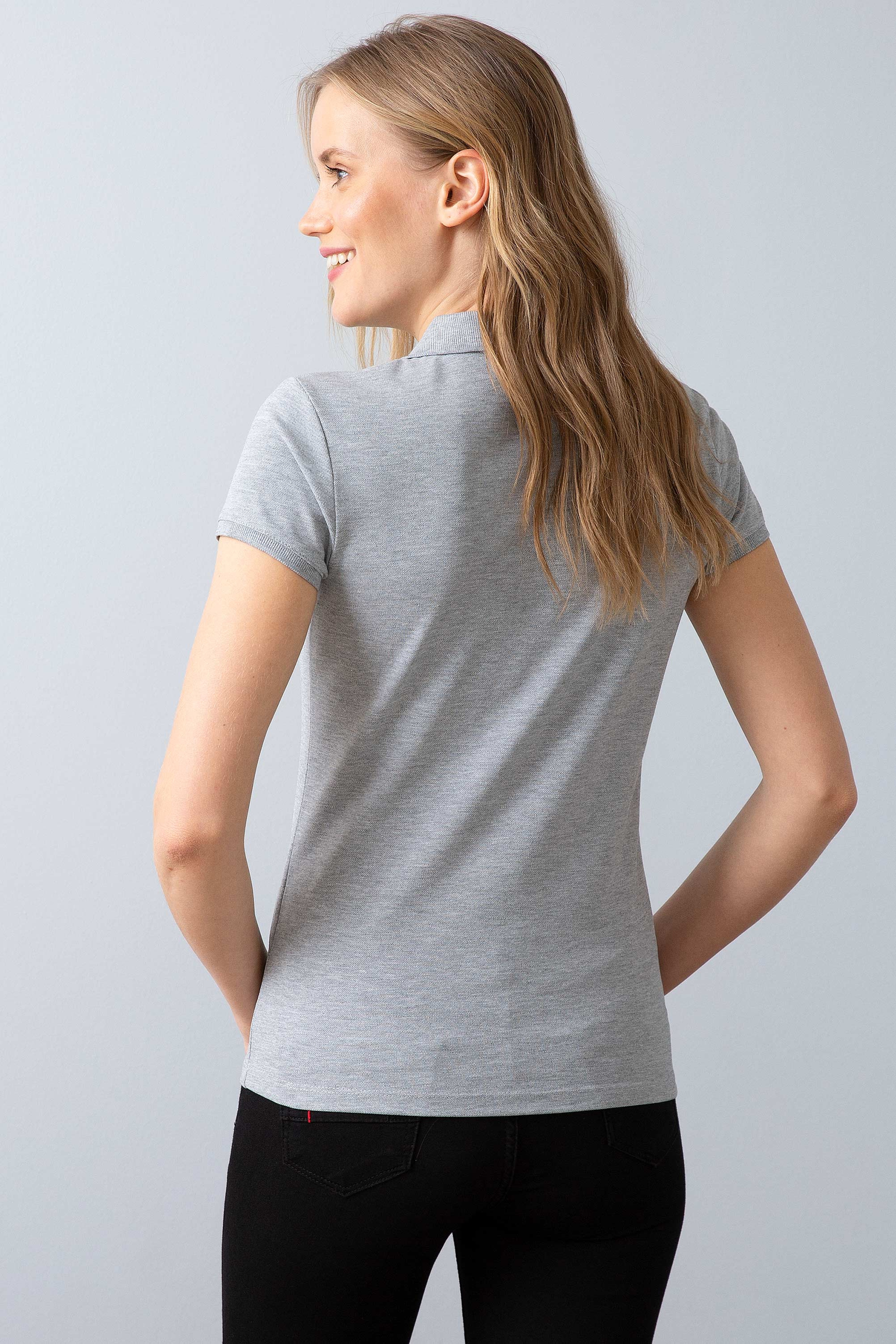 Kadın Gri Polo Yaka T-Shirt