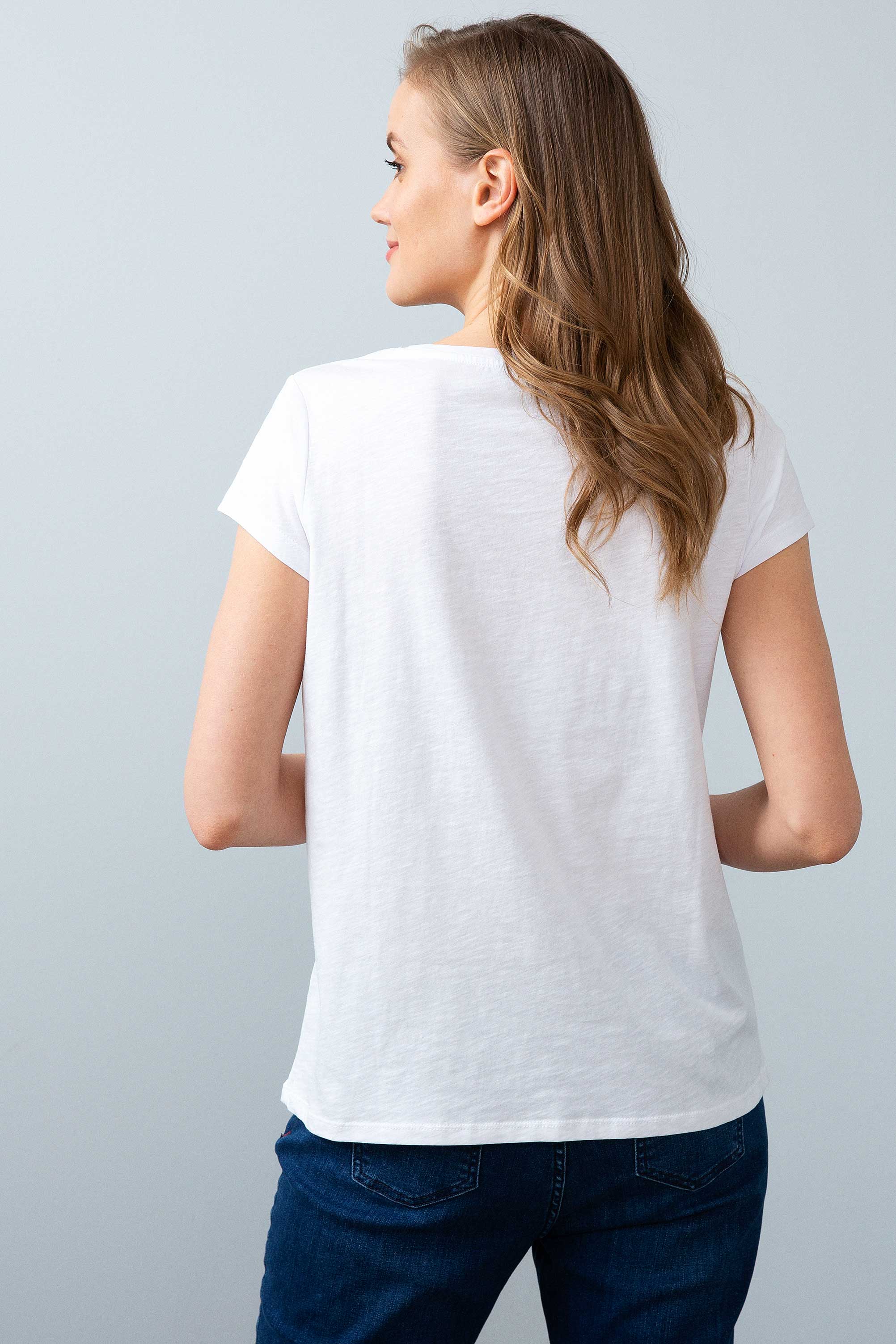 Kadın Beyaz Bisiklet Yaka T-Shirt
