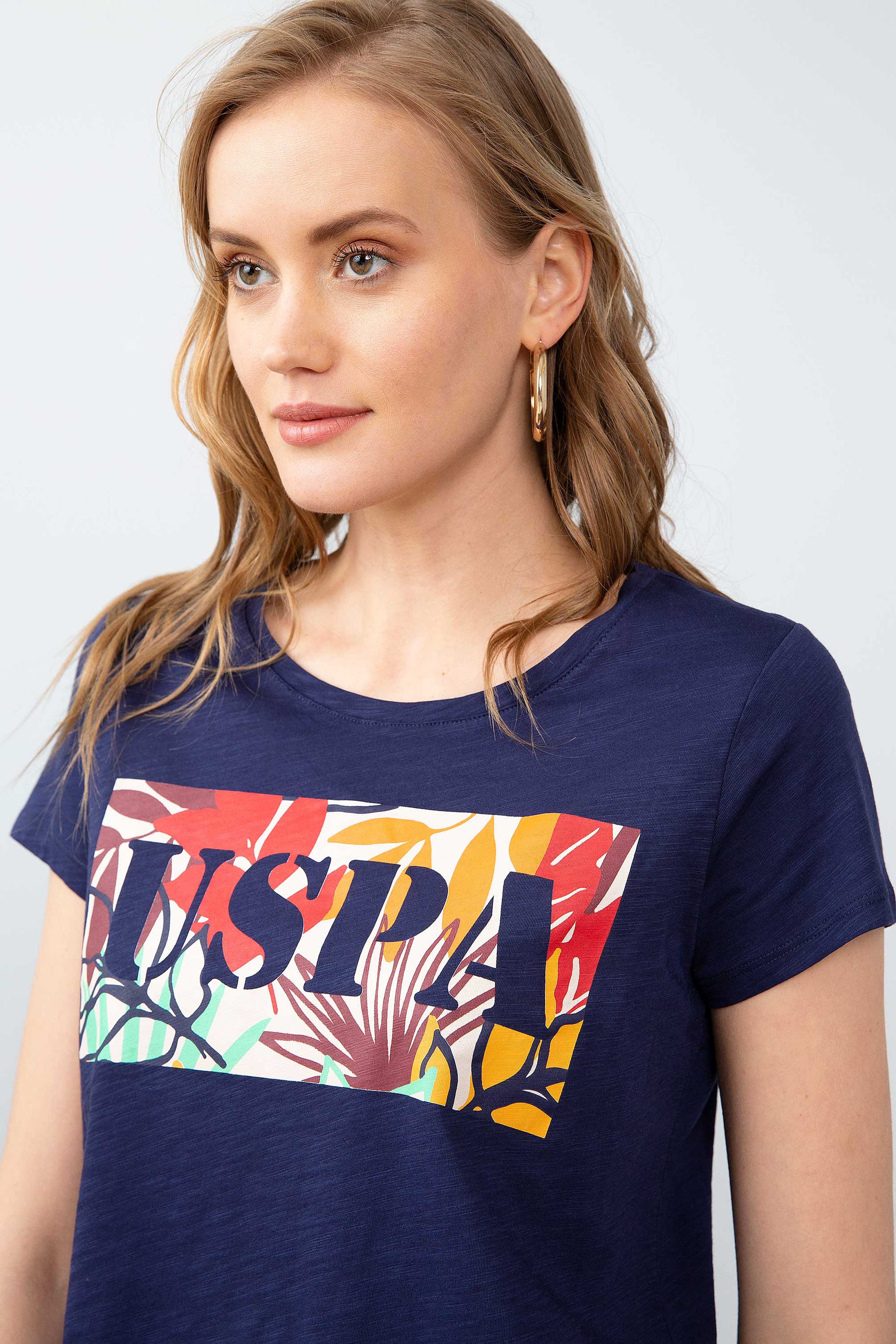 Kadın Lacivert Bisiklet Yaka T-Shirt - Image 1