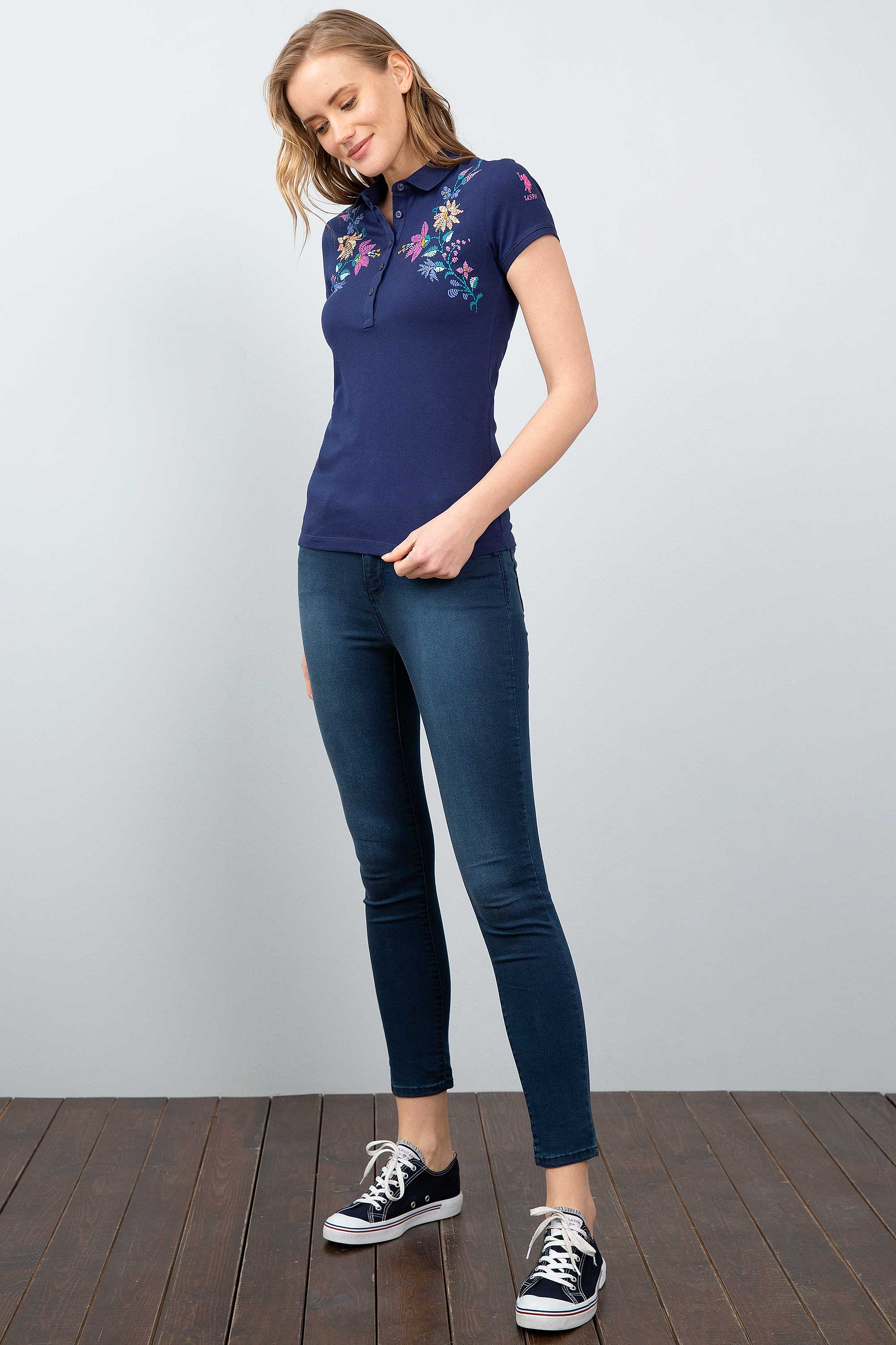 Kadın Lacivert Polo Yaka T-Shirt