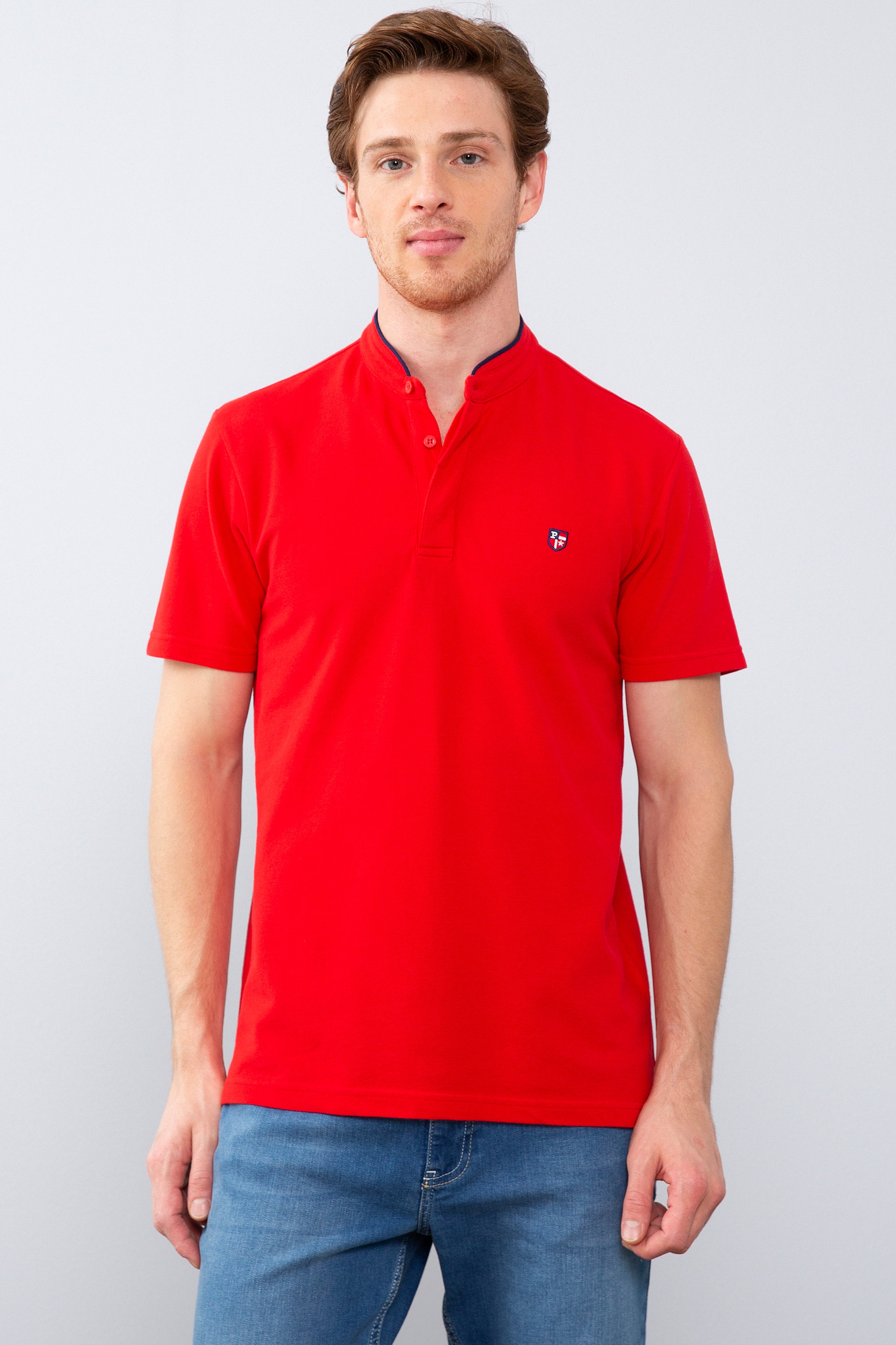 Erkek Kırmızı Hakim Yaka T-Shirt - Image 2