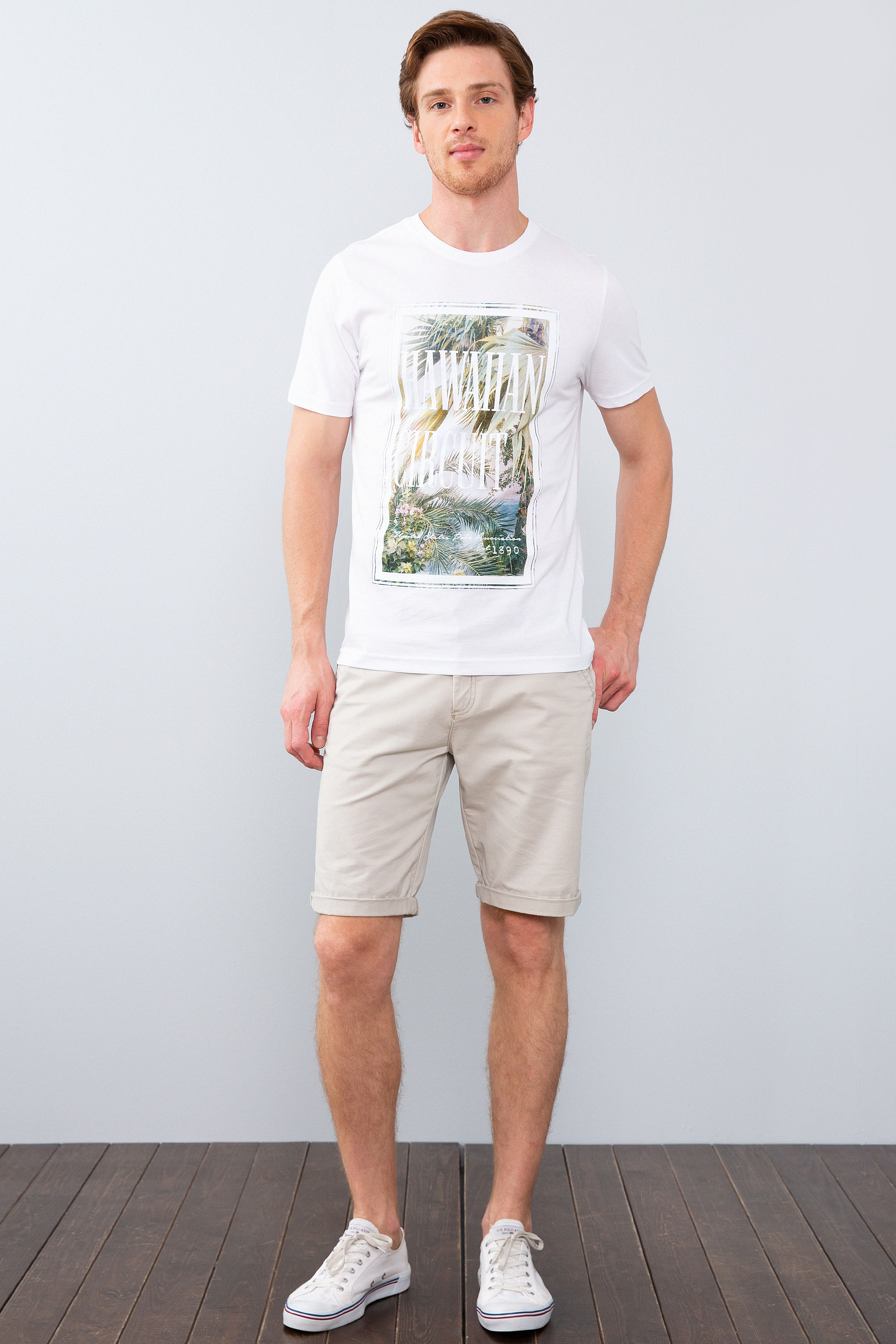Erkek Beyaz Bisiklet Yaka T-Shirt - Image 4