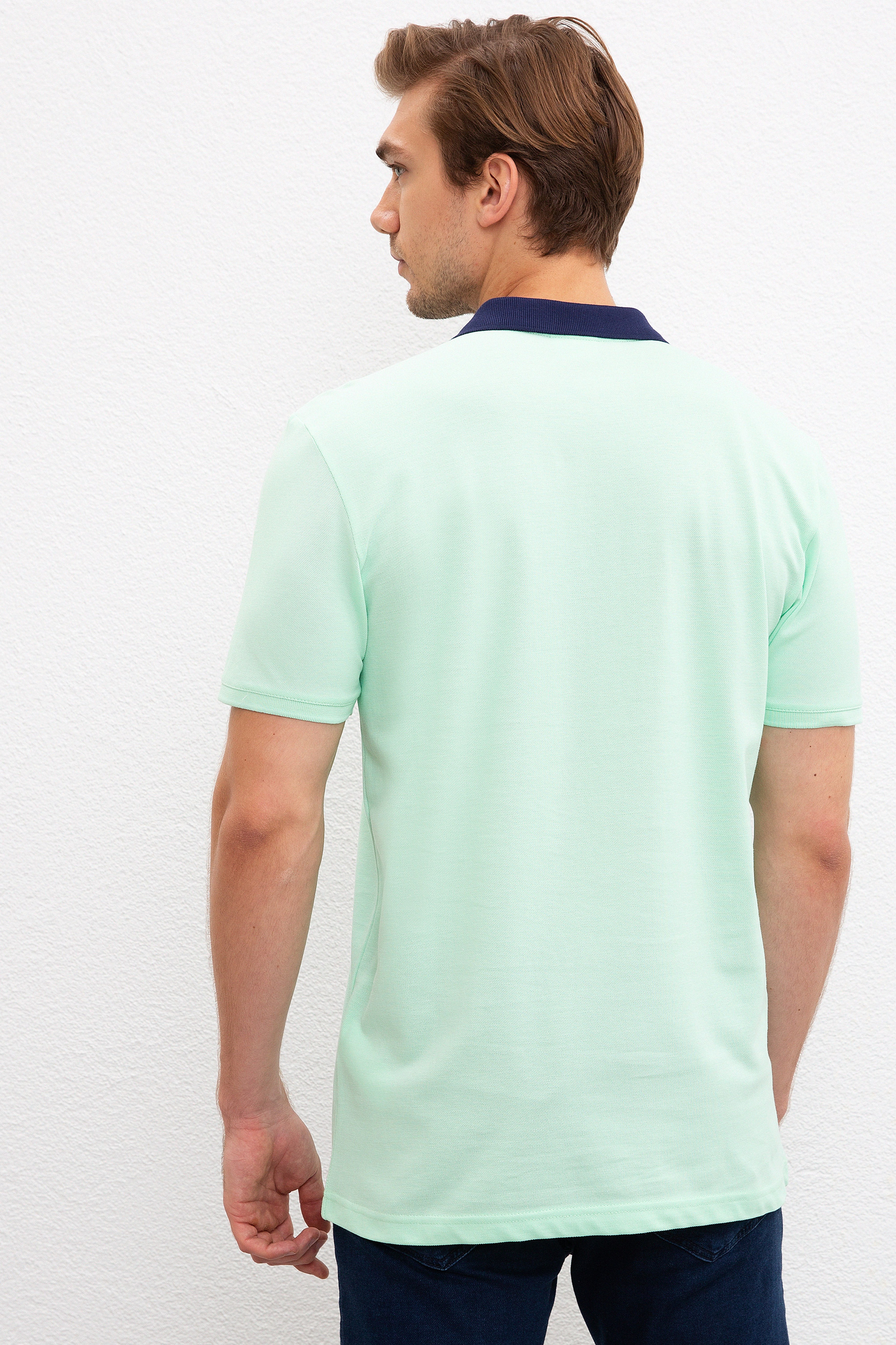 Erkek Yeşil Polo Yaka T-Shirt - Image 3