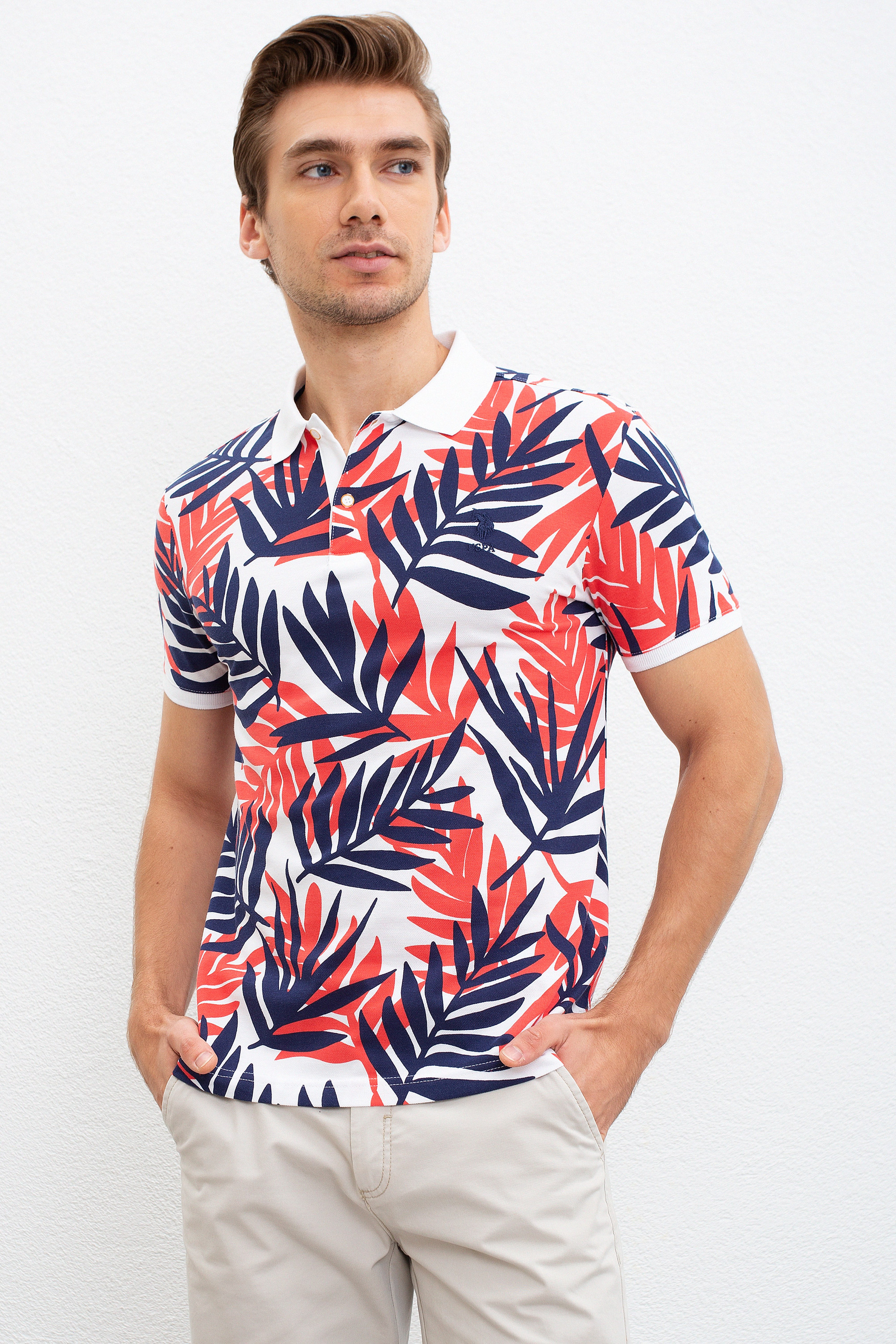 Erkek Beyaz Polo Yaka T-Shirt - Image 1