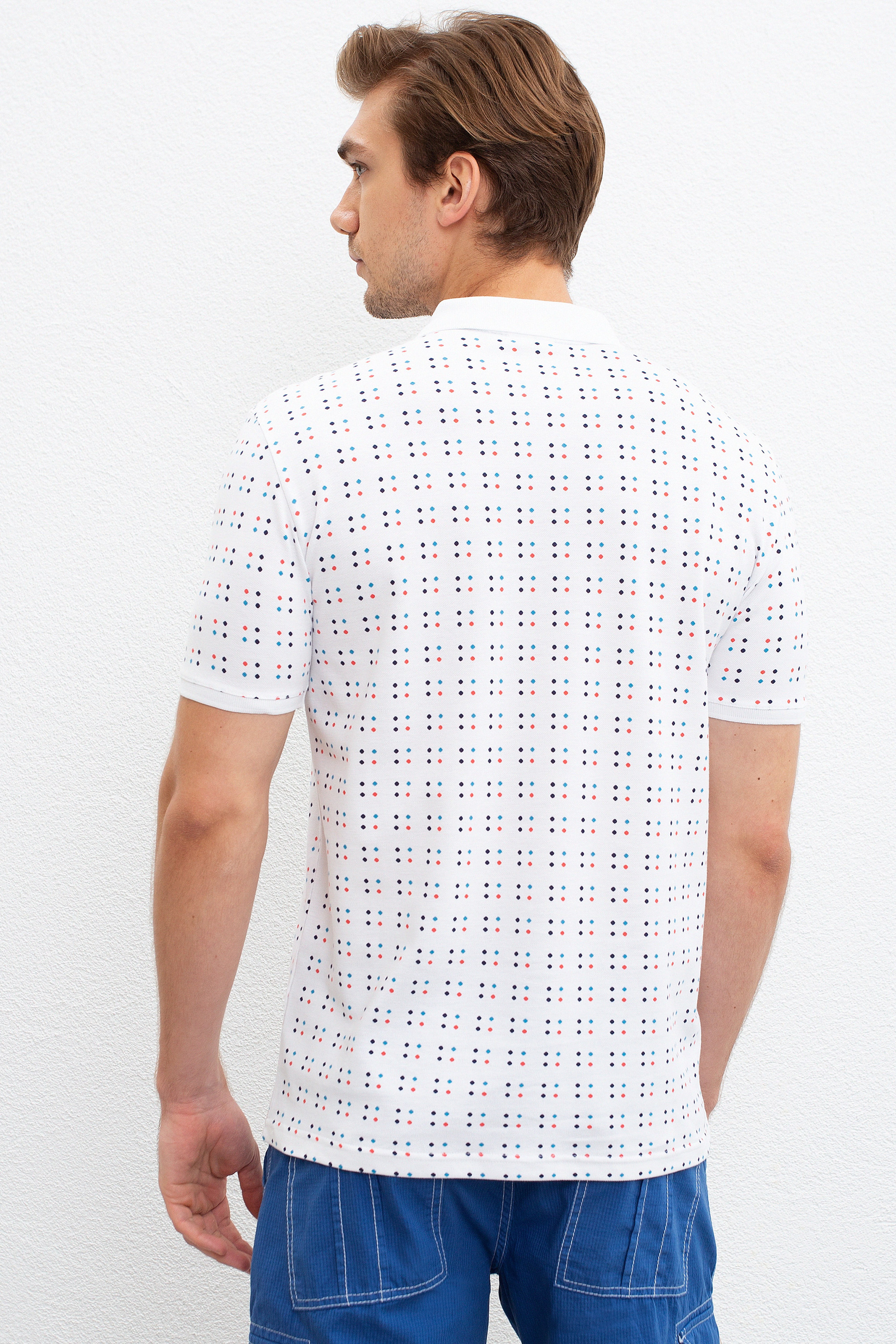 Erkek Beyaz Polo Yaka T-Shirt - Image 3