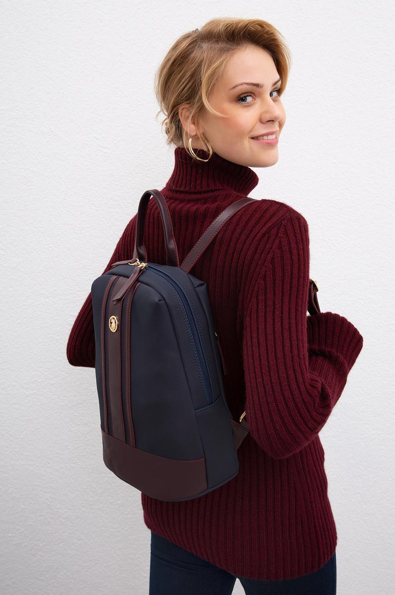 Kadın Lacivert Çanta