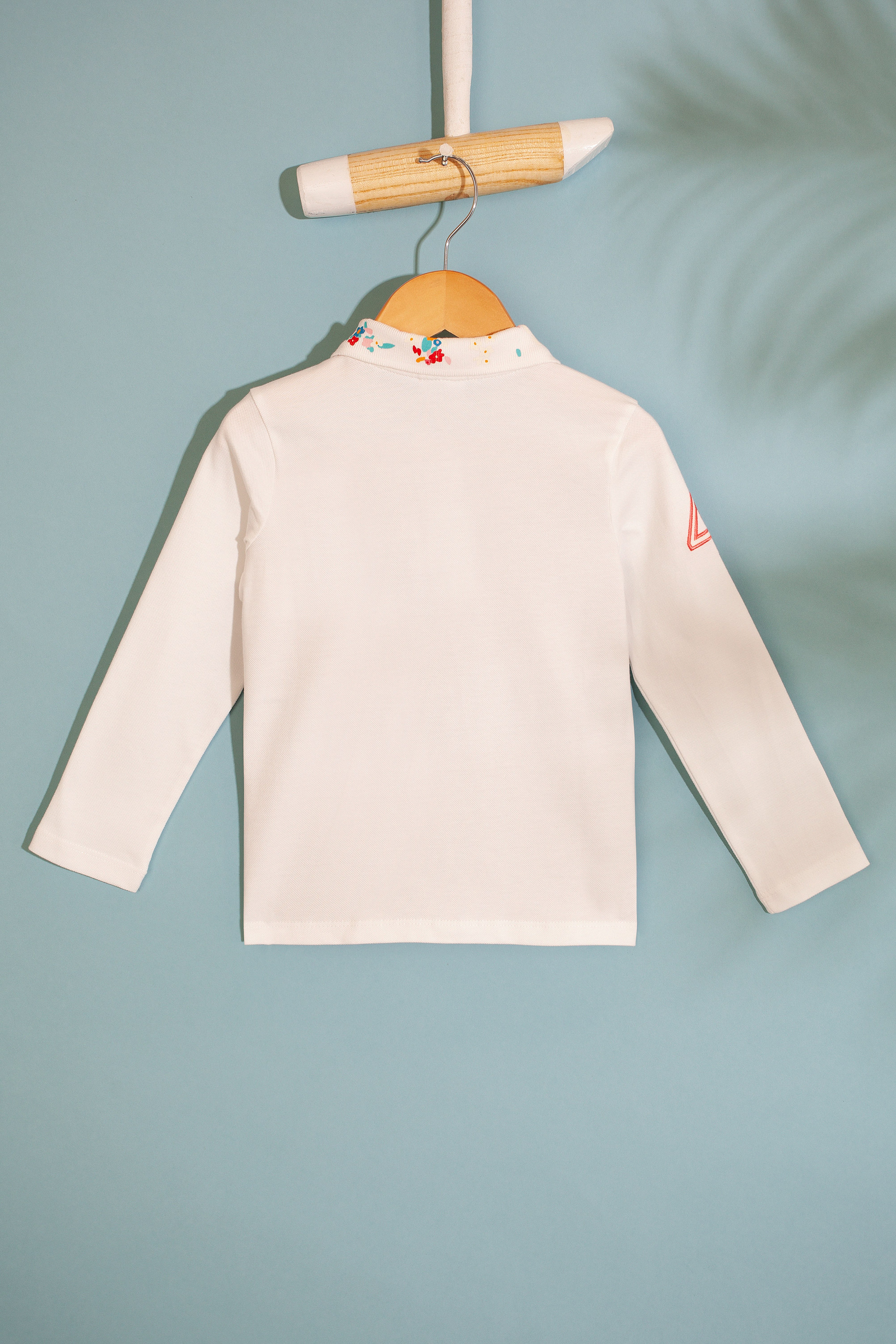 Kız Çocuk Beyaz Sweatshirt - Image 2
