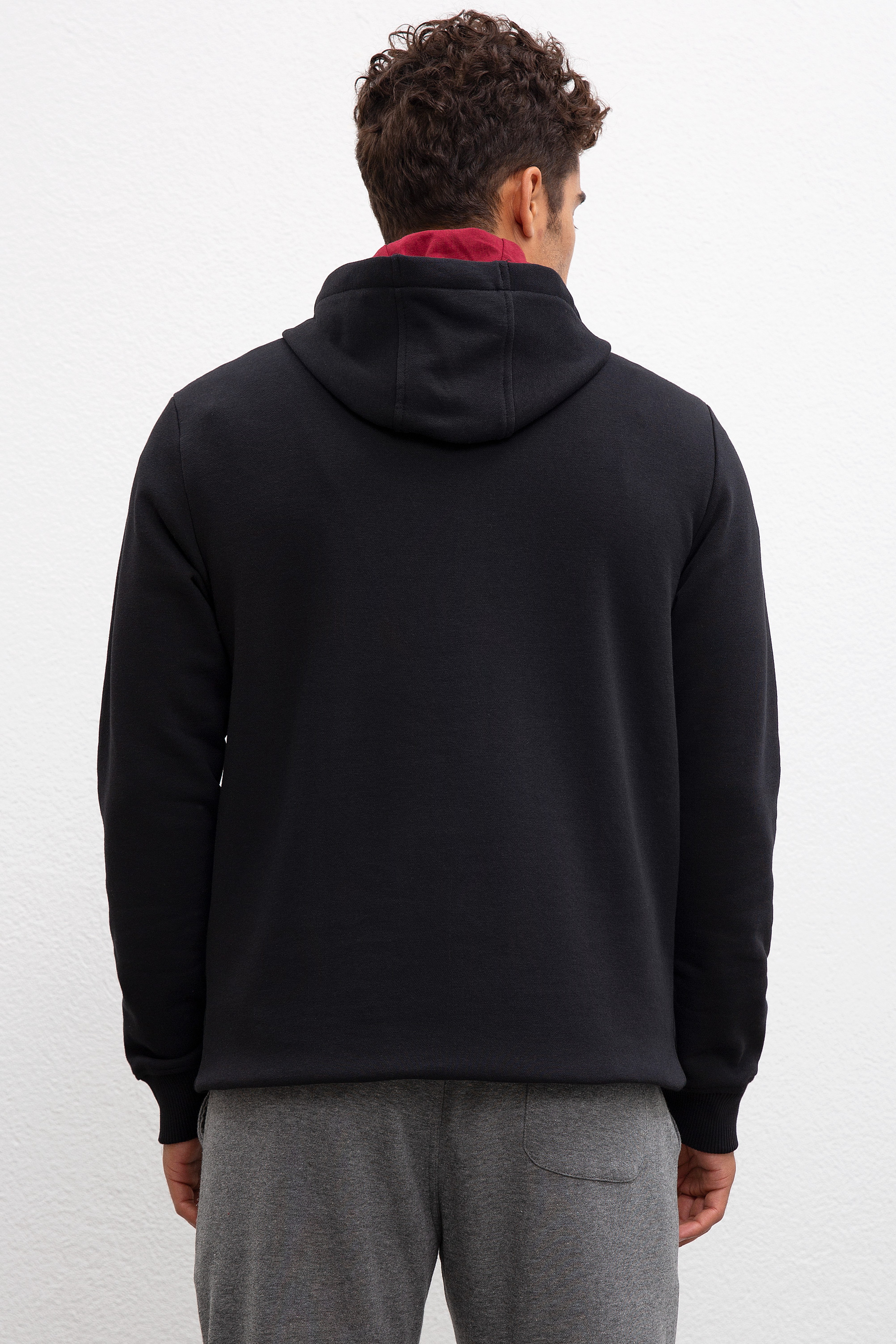 Erkek Siyah Basic Sweatshirt - Image 3