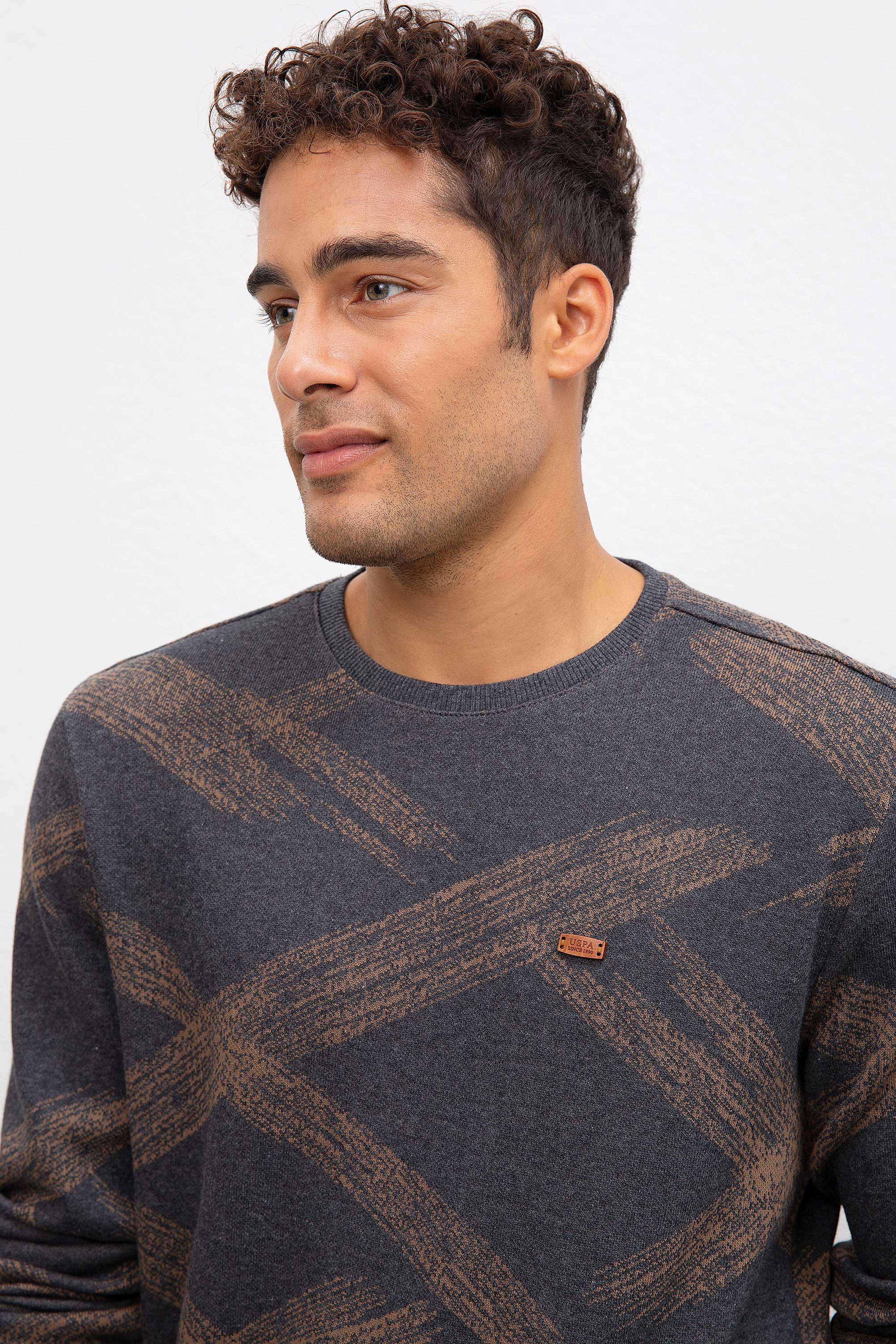 Erkek Antrasit Bisiklet Yaka Sweatshirt - Image 2