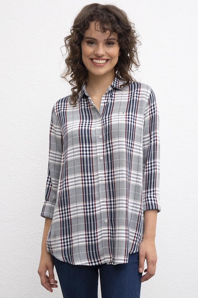 Kadın Beyaz Gömlek