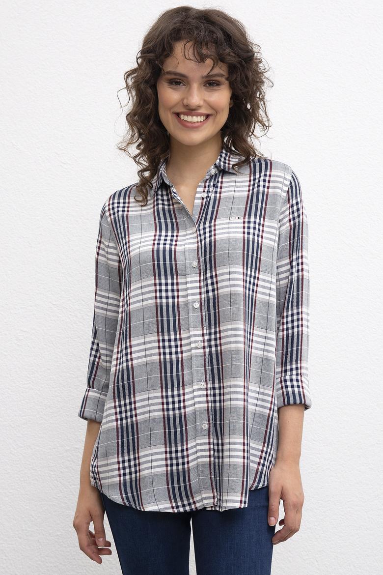 Kadın Beyaz Gömlek