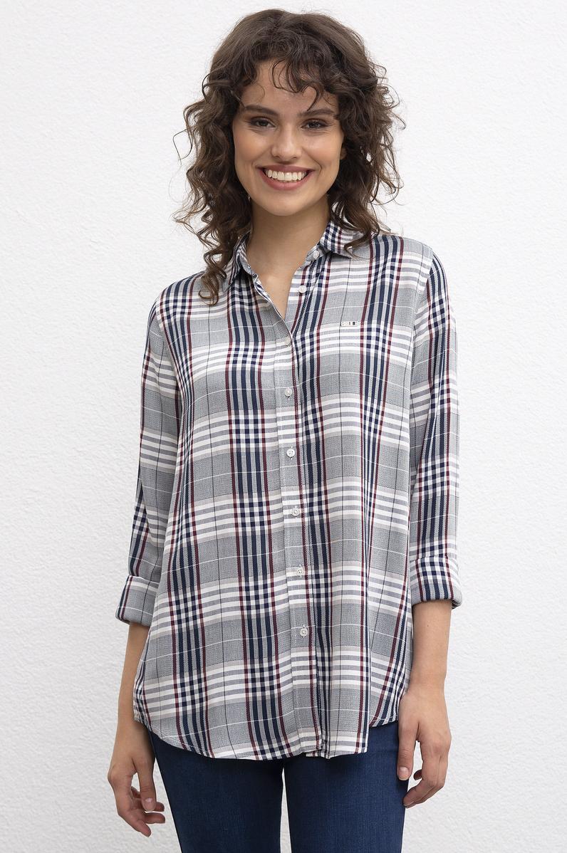 Kadın Beyaz Gömlek