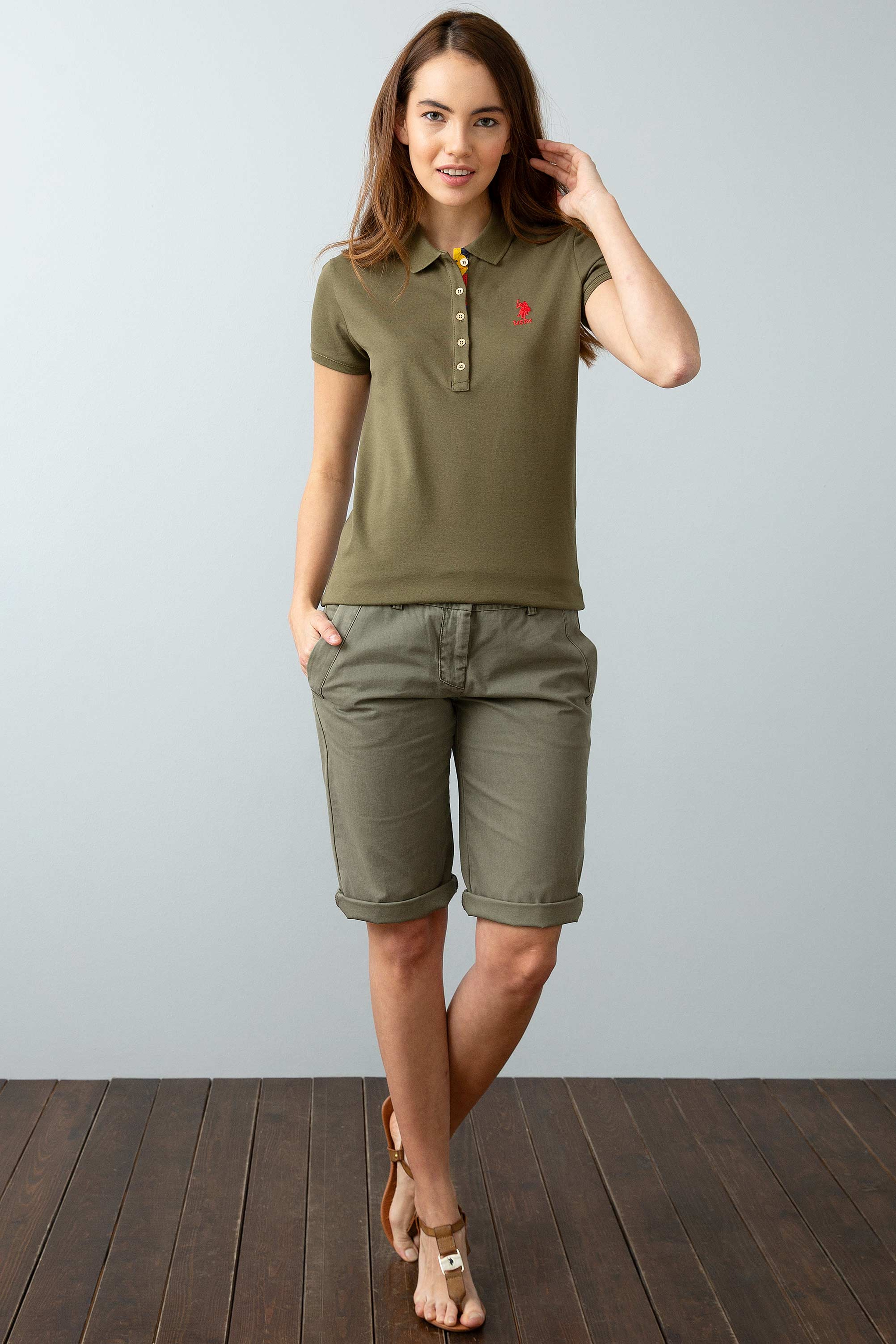 Kadın Haki Polo Yaka T-Shirt - Image 1