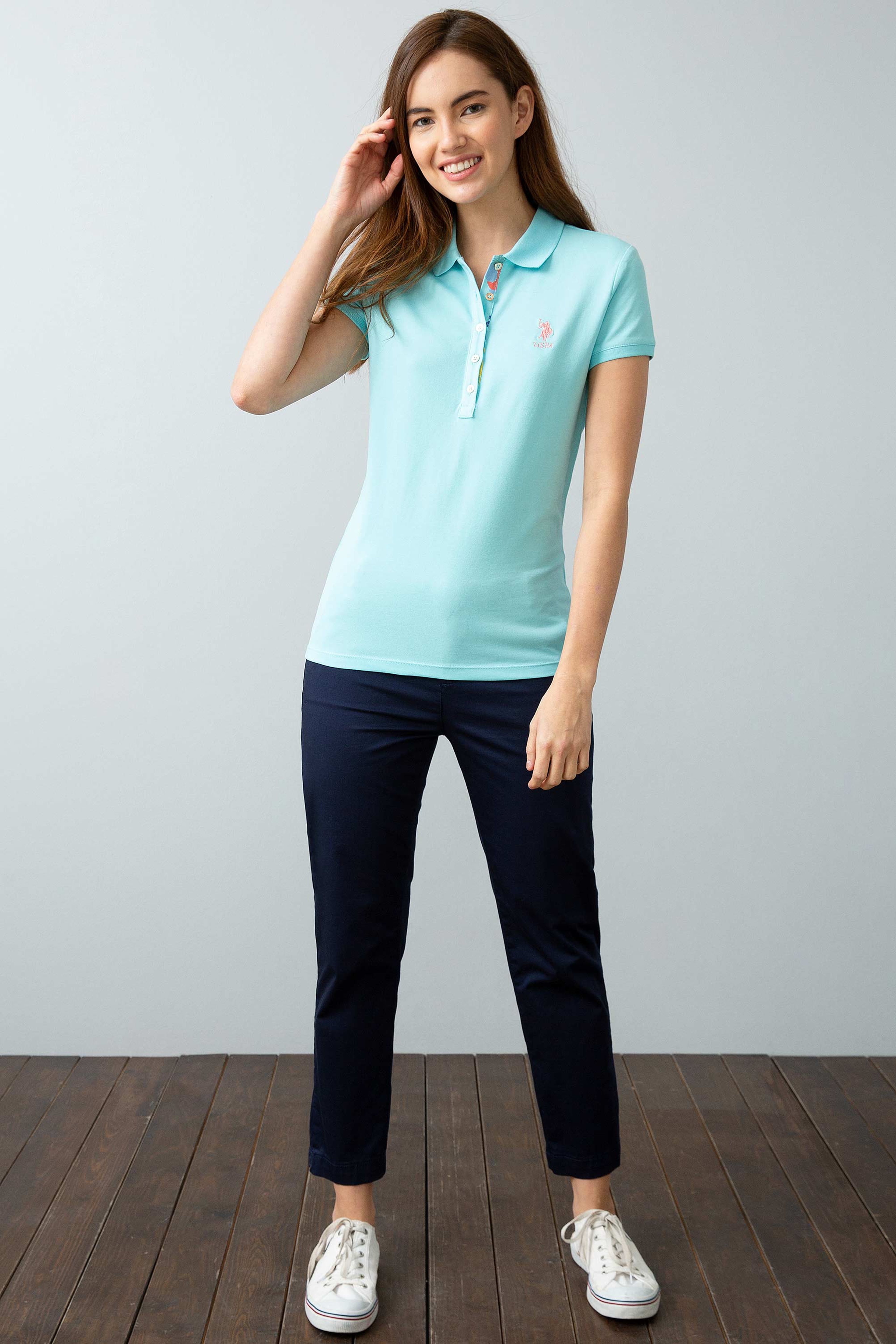 Kadın Mavi Polo Yaka T-Shirt - Image 1