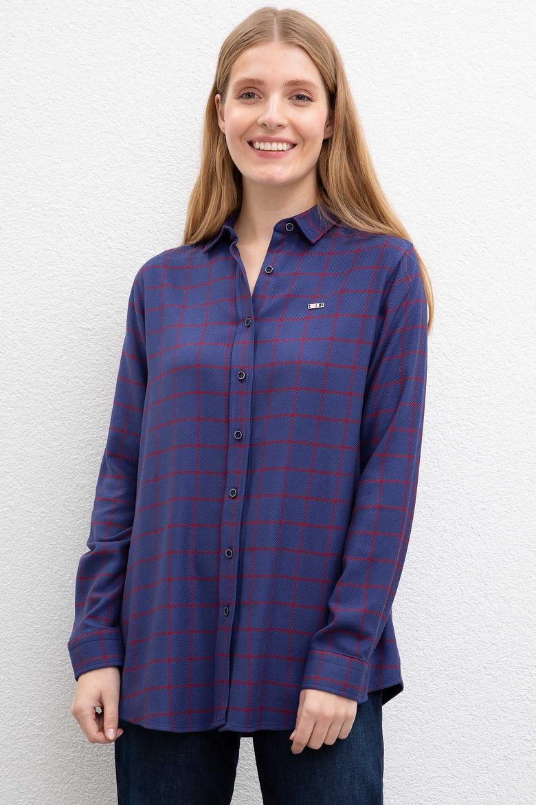 Kadın Lacivert Gömlek