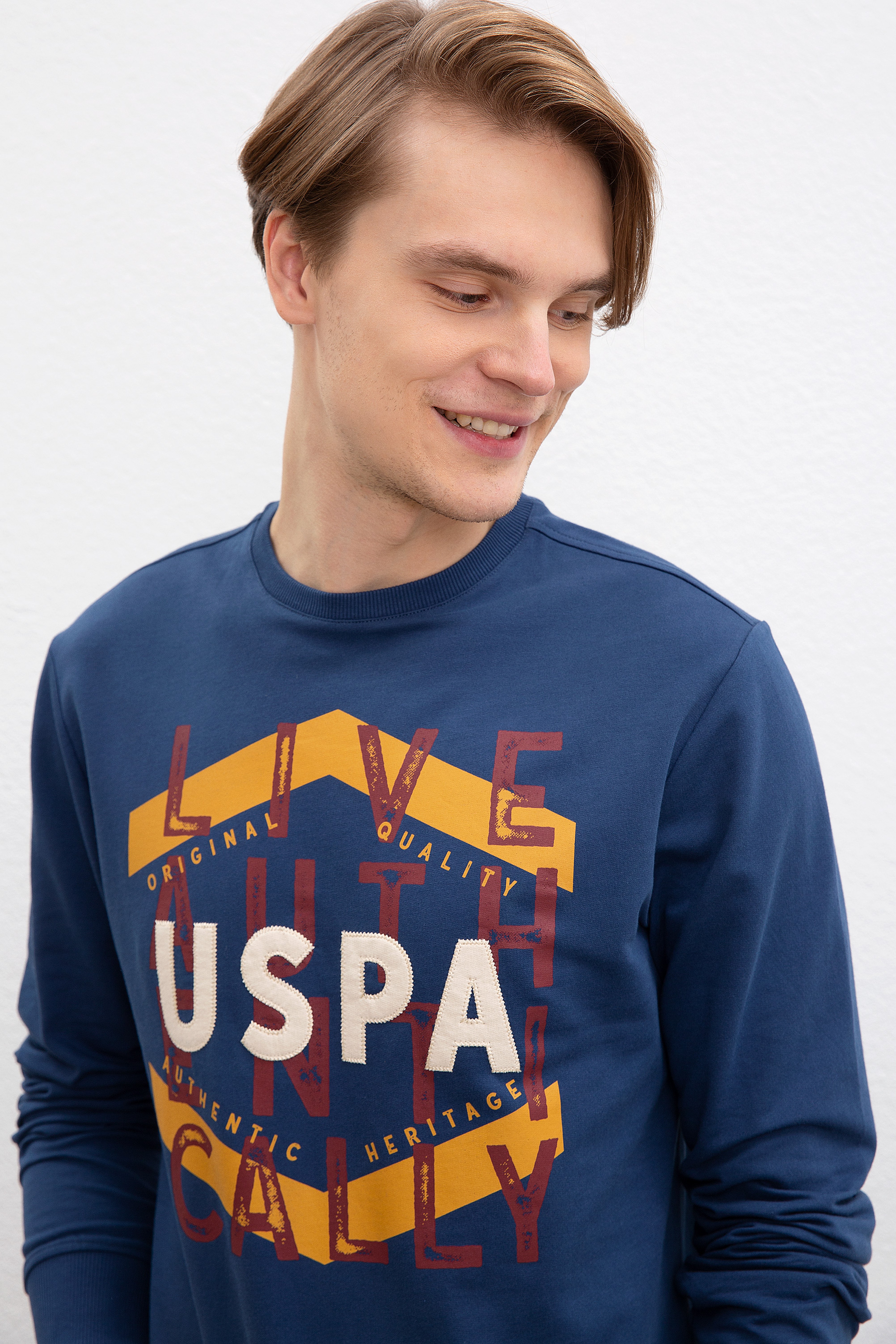 Erkek Açık Lacivert Bisiklet Yaka Sweatshirt - Image 1