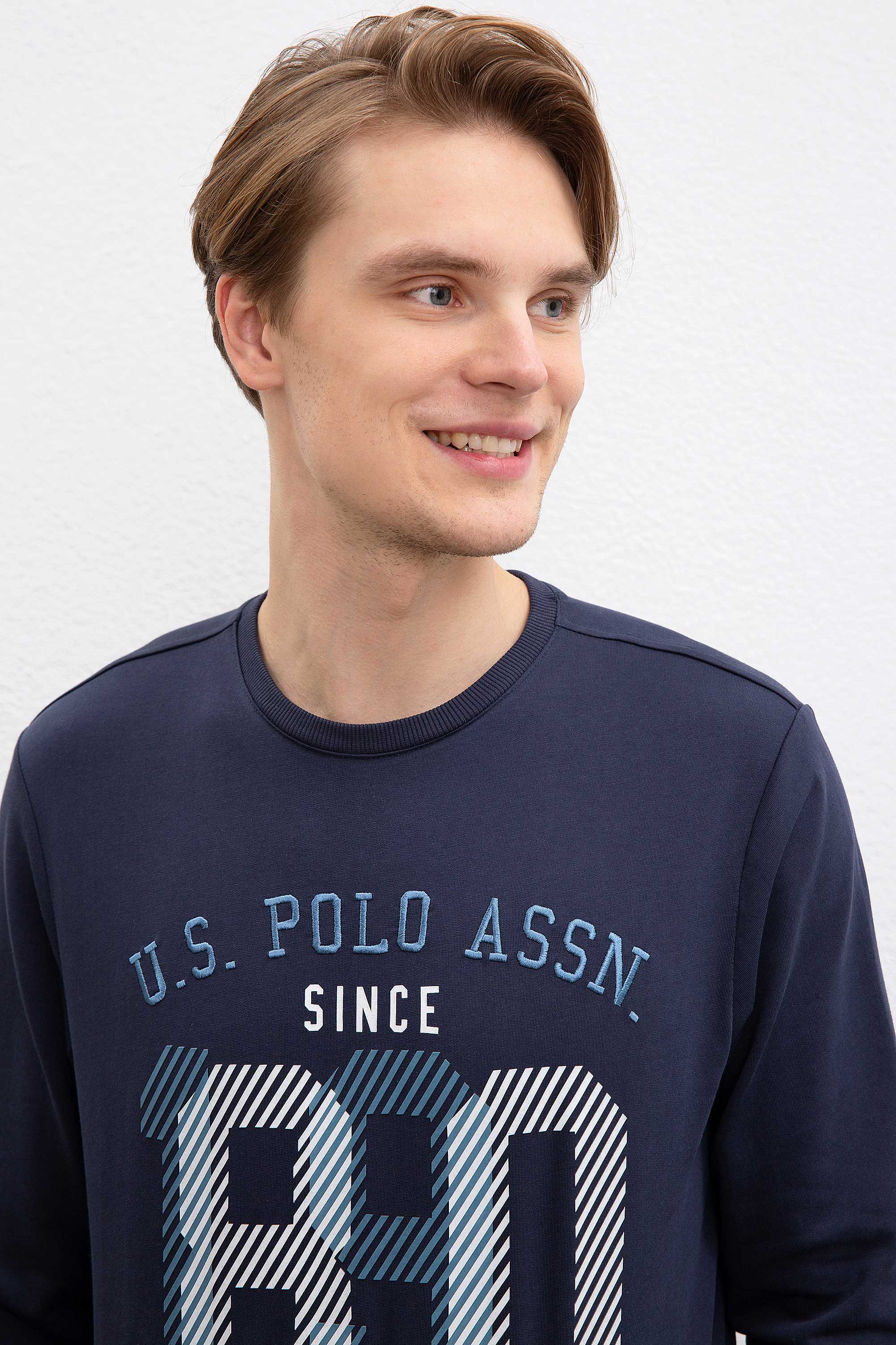 Erkek Lacivert Bisiklet Yaka Sweatshirt