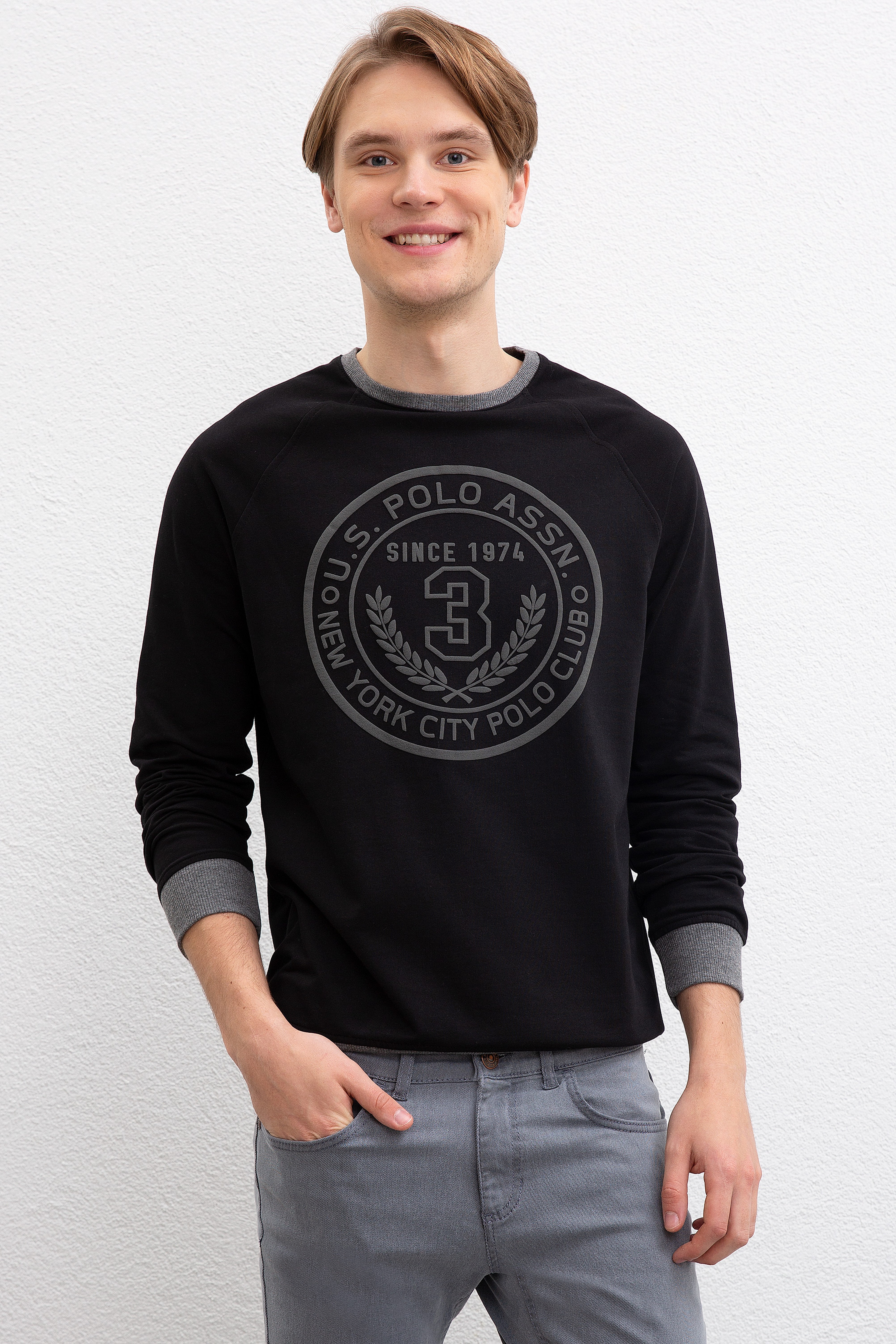 Erkek Siyah Bisiklet Yaka Sweatshirt - Image 2