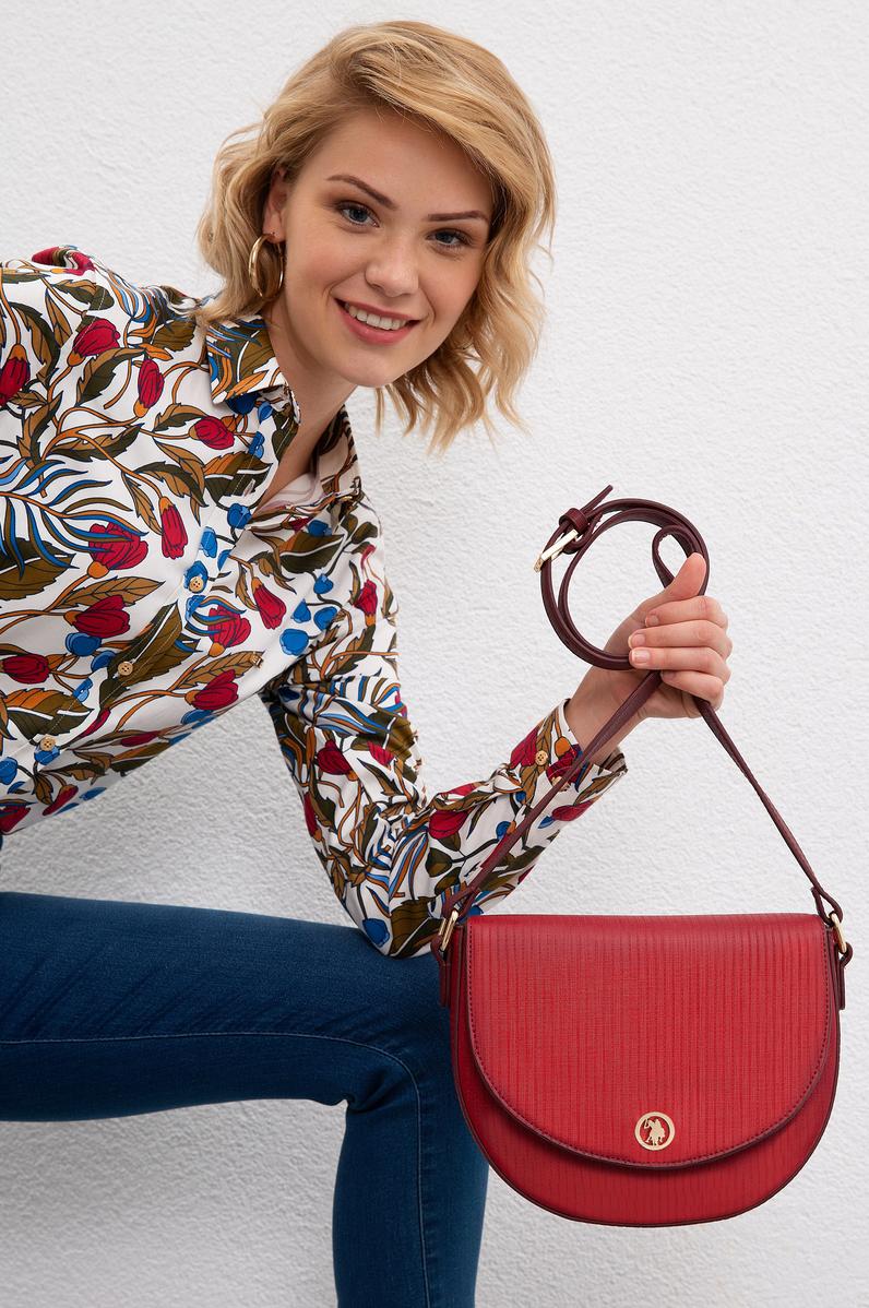 Kadın Kırmızı Çanta