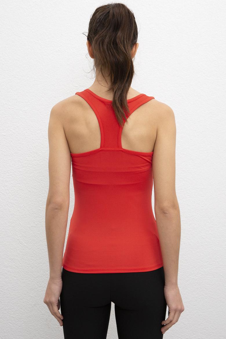 Kadın Kırmızı Bisiklet Yaka T-Shirt - 50201146018