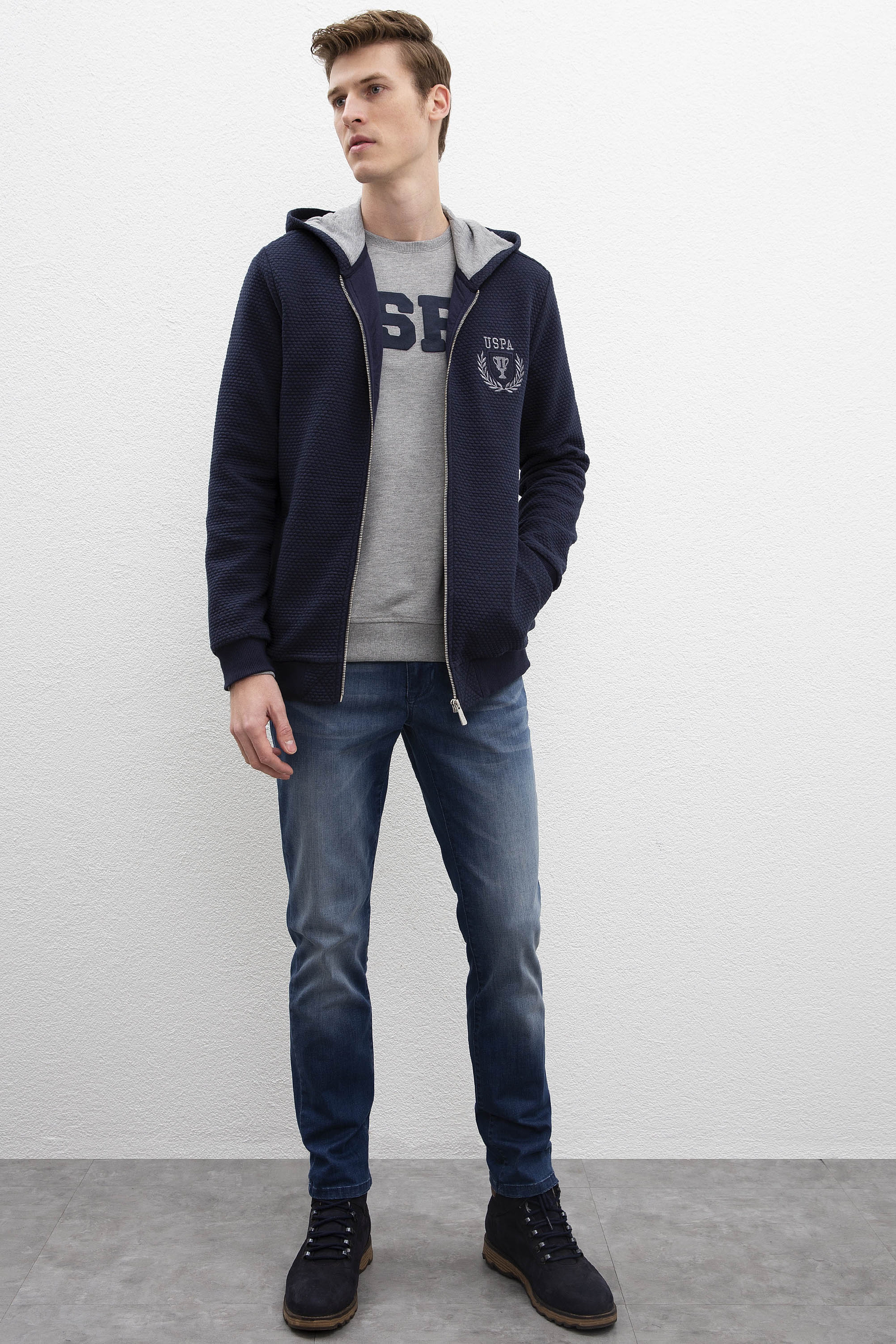 Erkek Lacivert Kapüşonlu Fermuarlı Sweatshirt - Image 4