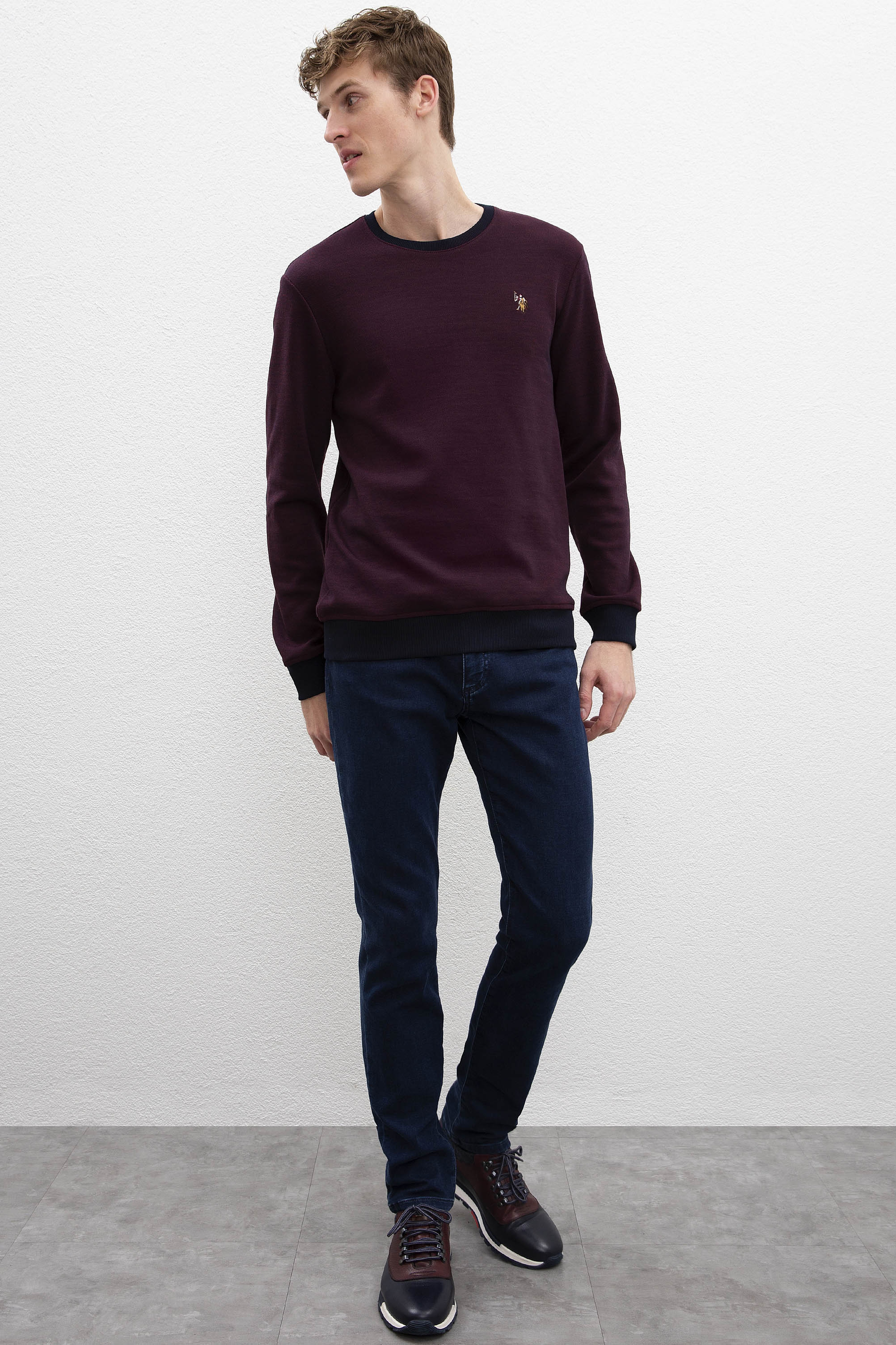 Erkek Bordo Bisiklet Yaka Sweatshirt - Image 4