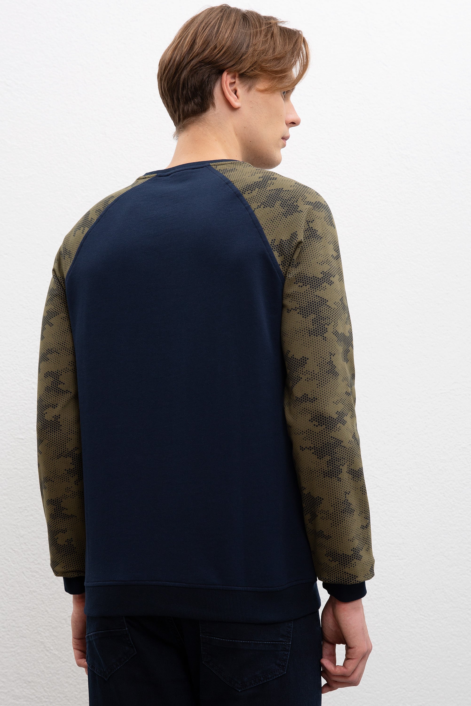 Erkek Lacivert Bisiklet Yaka Sweatshirt
