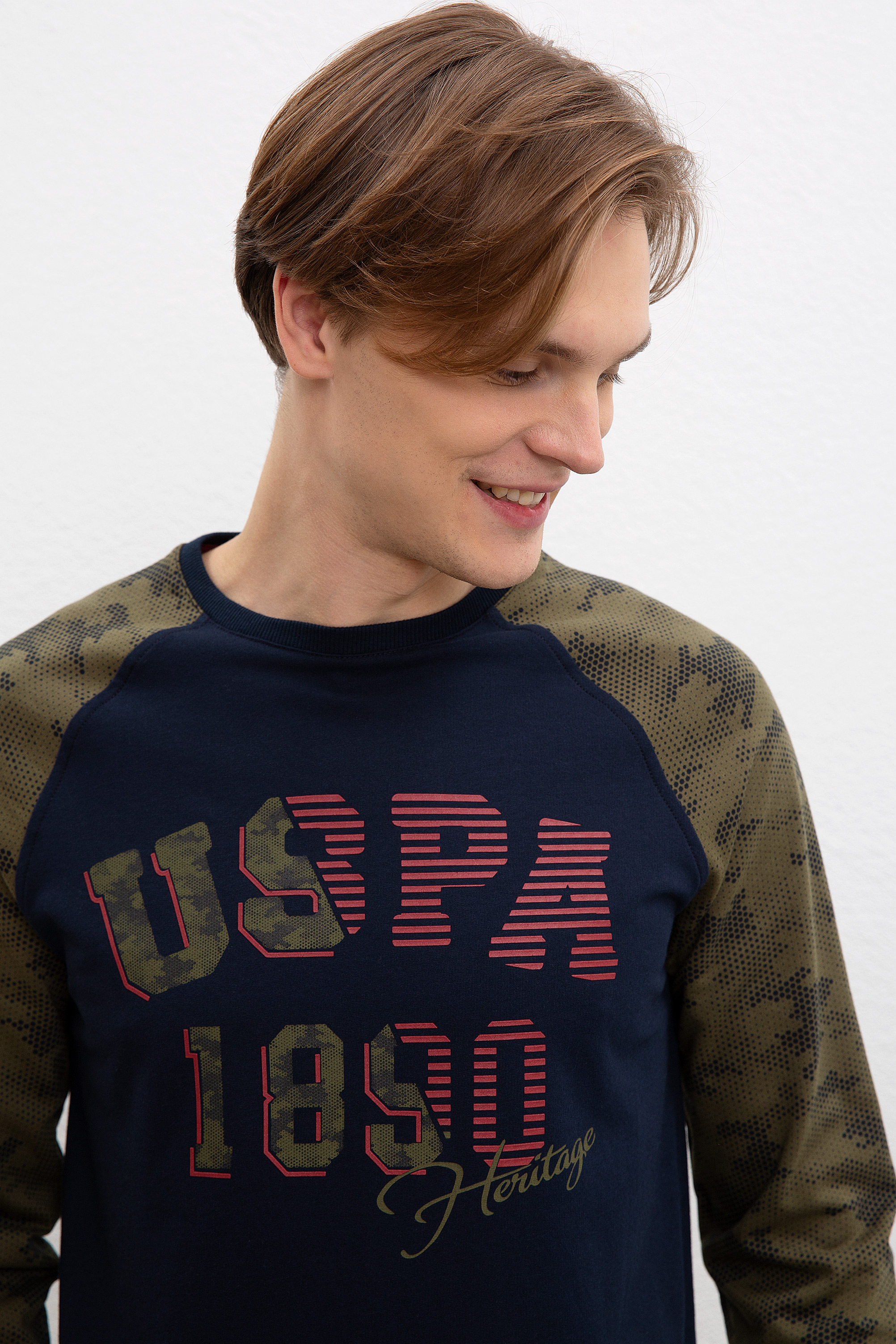 Erkek Lacivert Bisiklet Yaka Sweatshirt