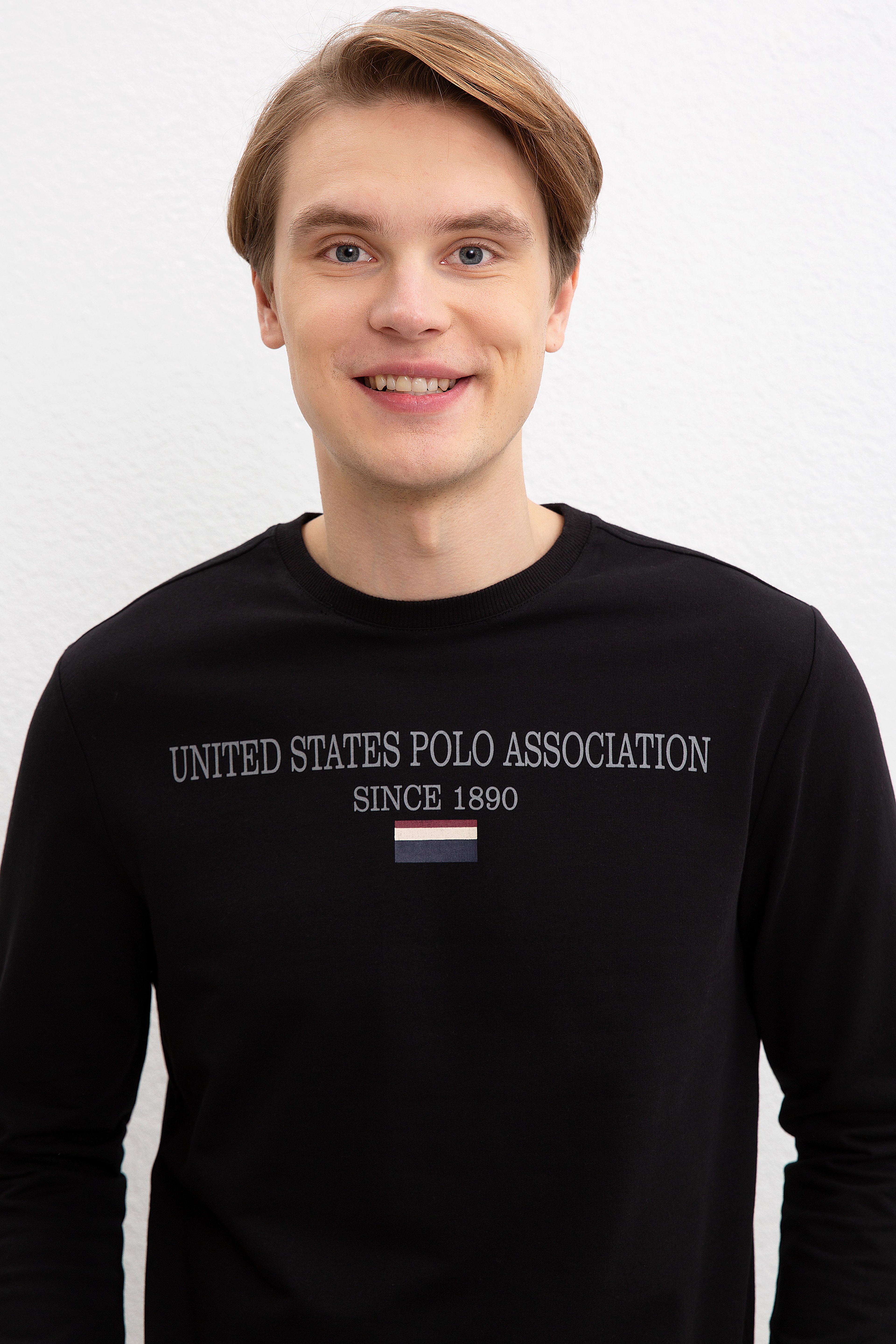 Erkek Siyah Bisiklet Yaka Sweatshirt - Image 2