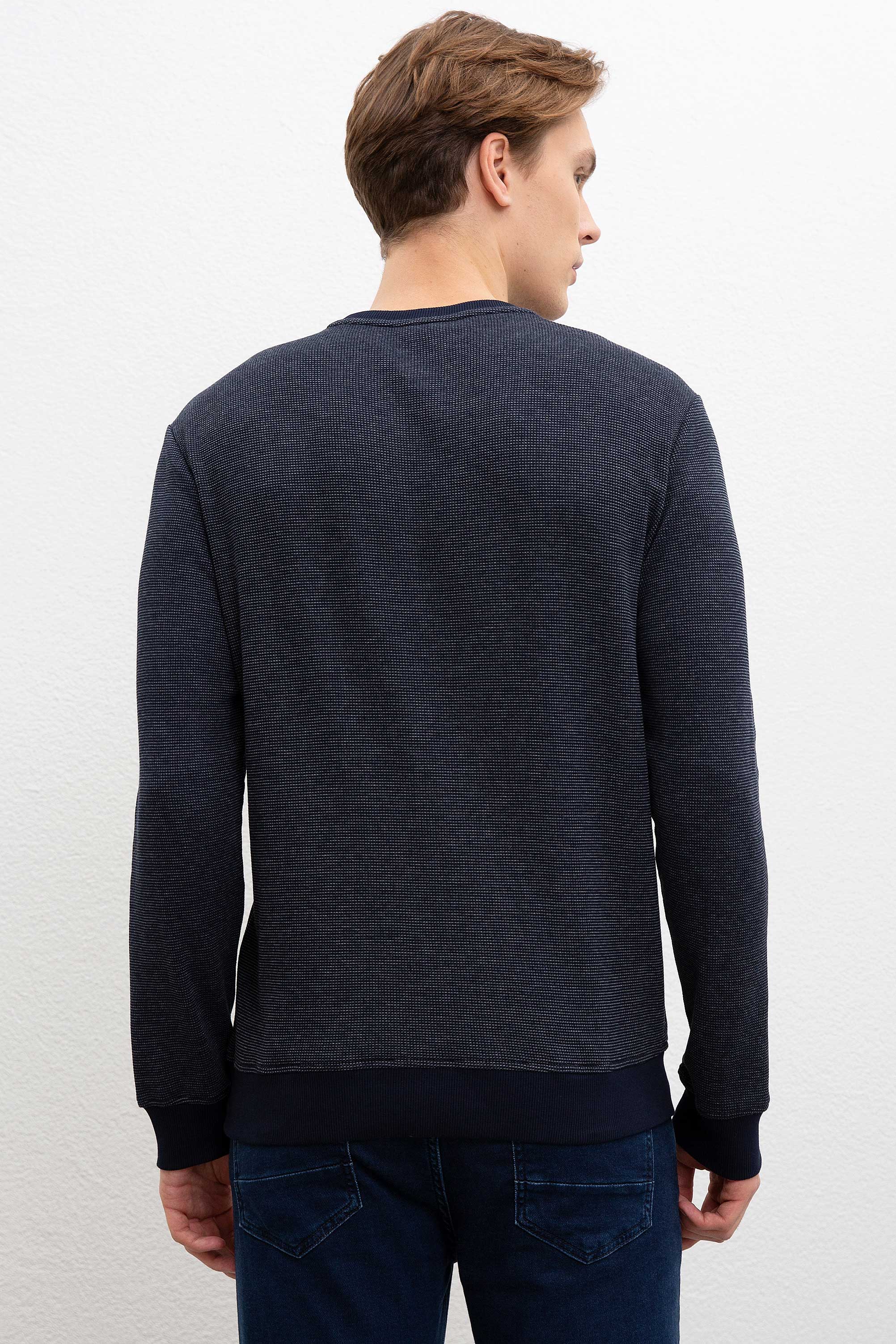 Erkek Lacivert Bisiklet Yaka Sweatshirt - Image 3