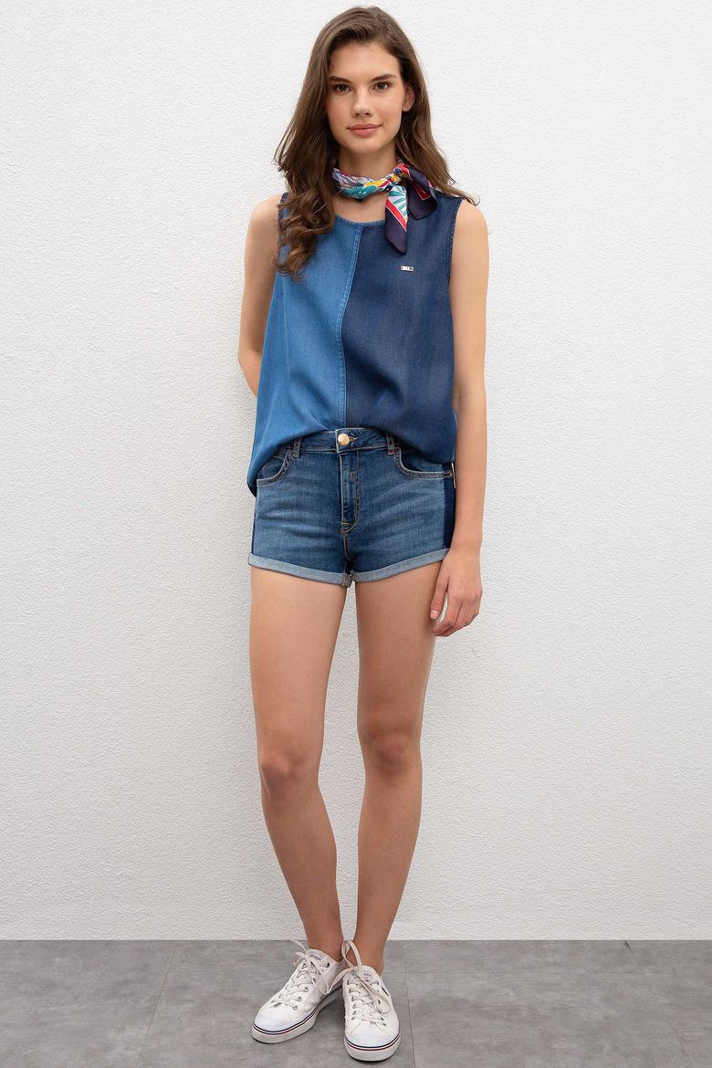 Kadın Mavi Denim Capri Bermuda