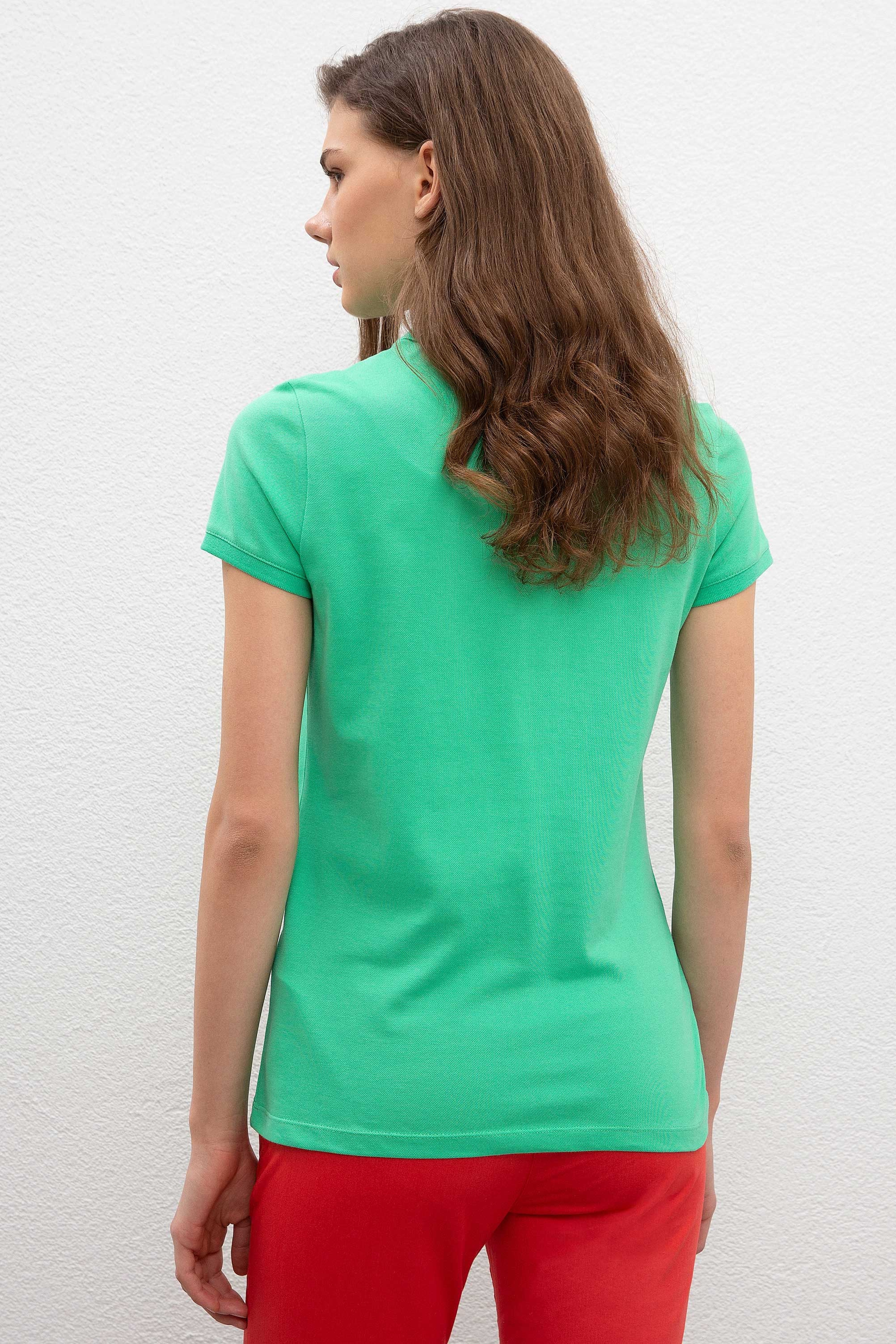 Kadın Yeşil Basic T-Shirt - Image 3