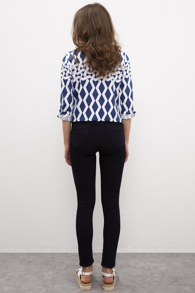 Kadın Koyu Mavi Jean Pantolon - 50222885004