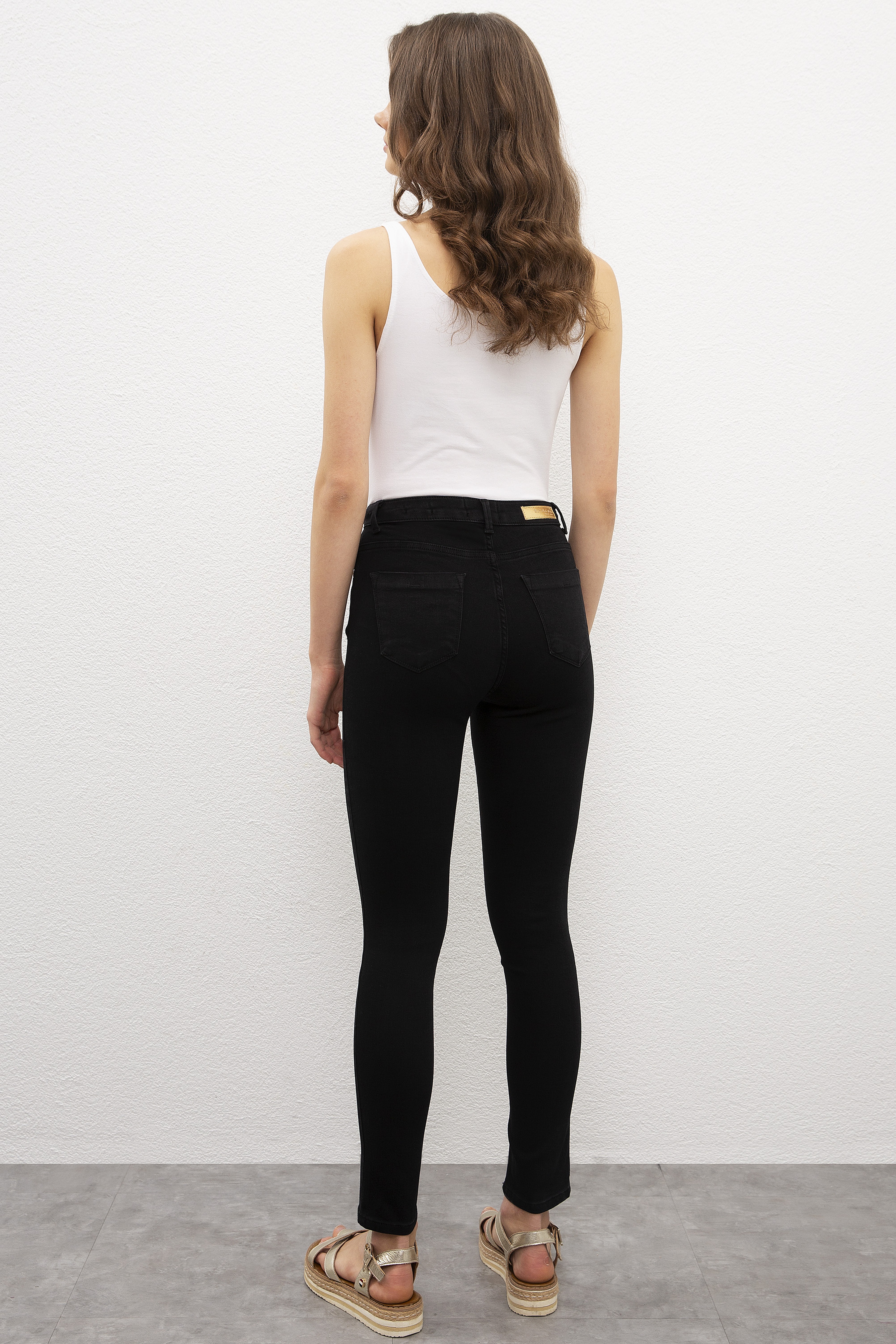 Kadın Siyah Jean Pantolon - Image 3