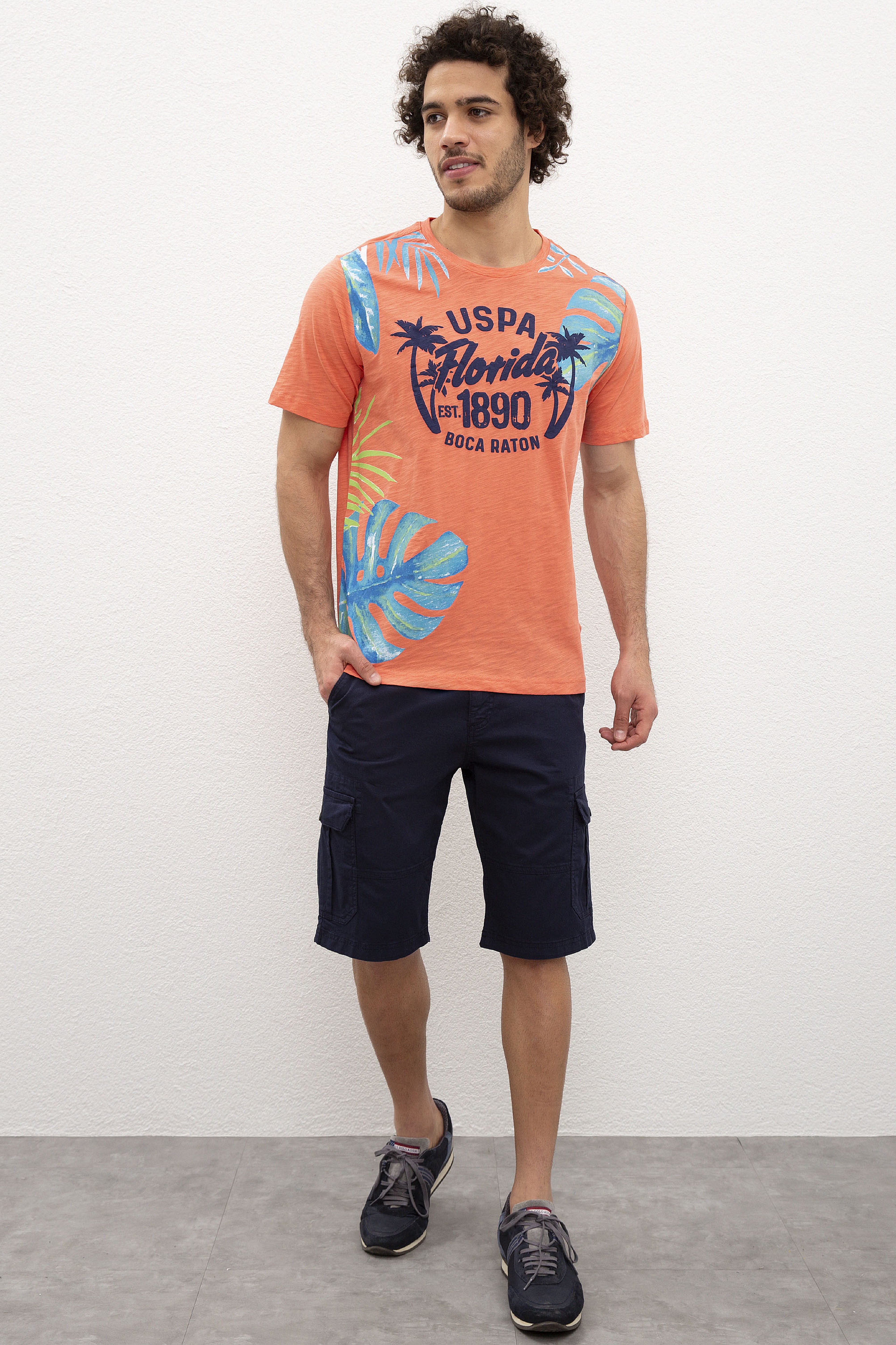 Erkek Lacivert Dokuma Bermuda Capri - Image 1