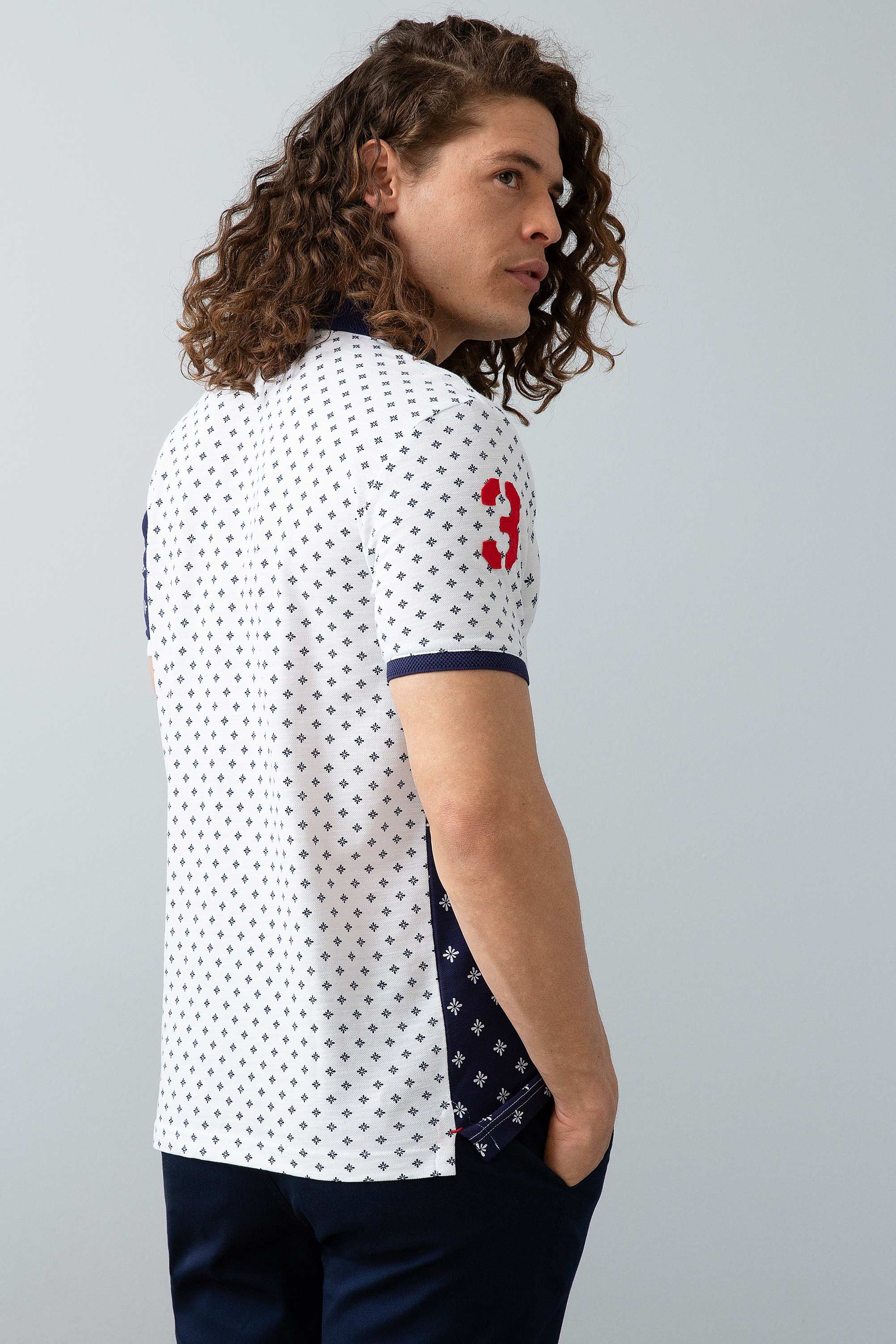 Erkek Beyaz Polo Yaka T-Shirt - Image 4