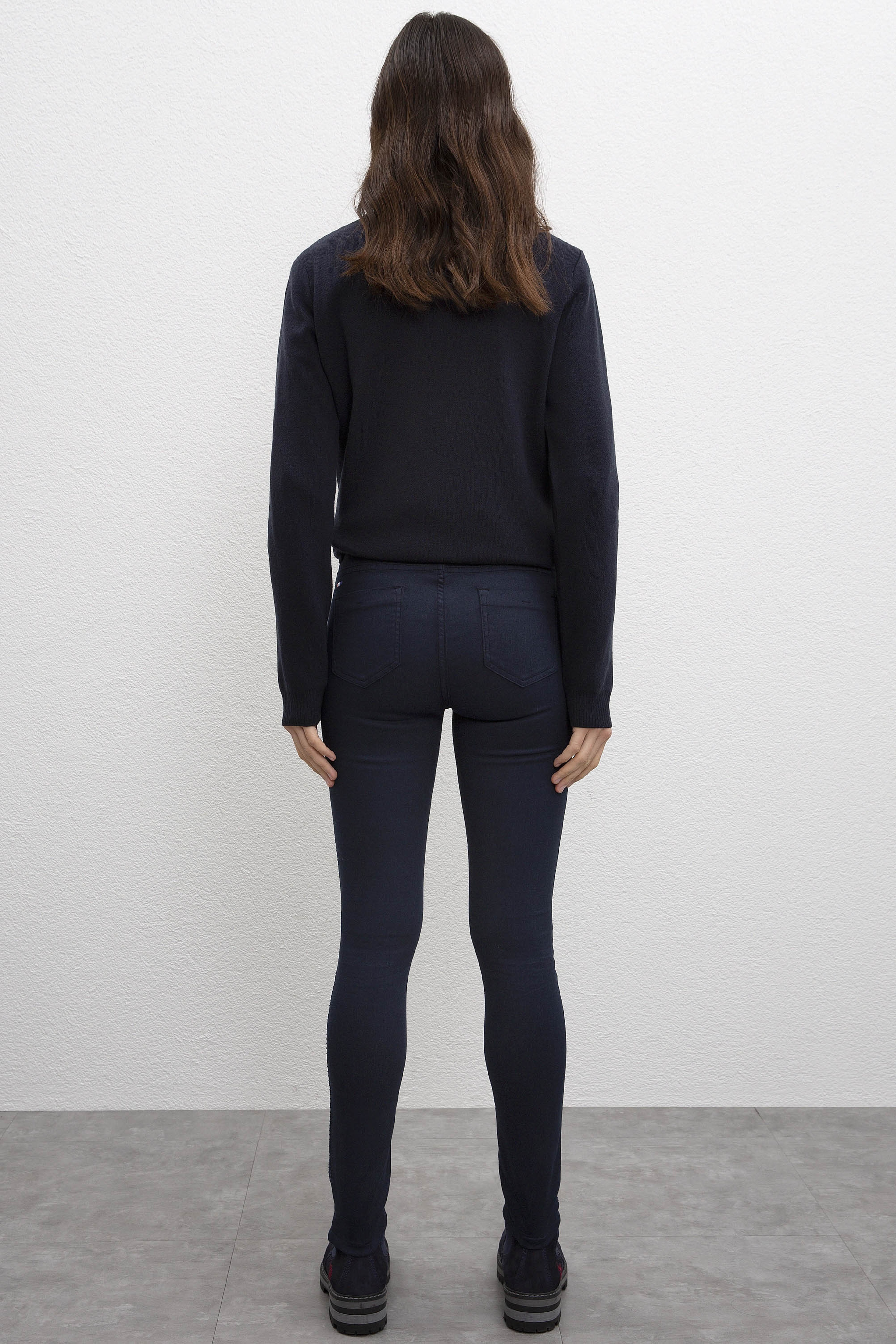 Kadın Lacivert Spor Pantolon - Image 3