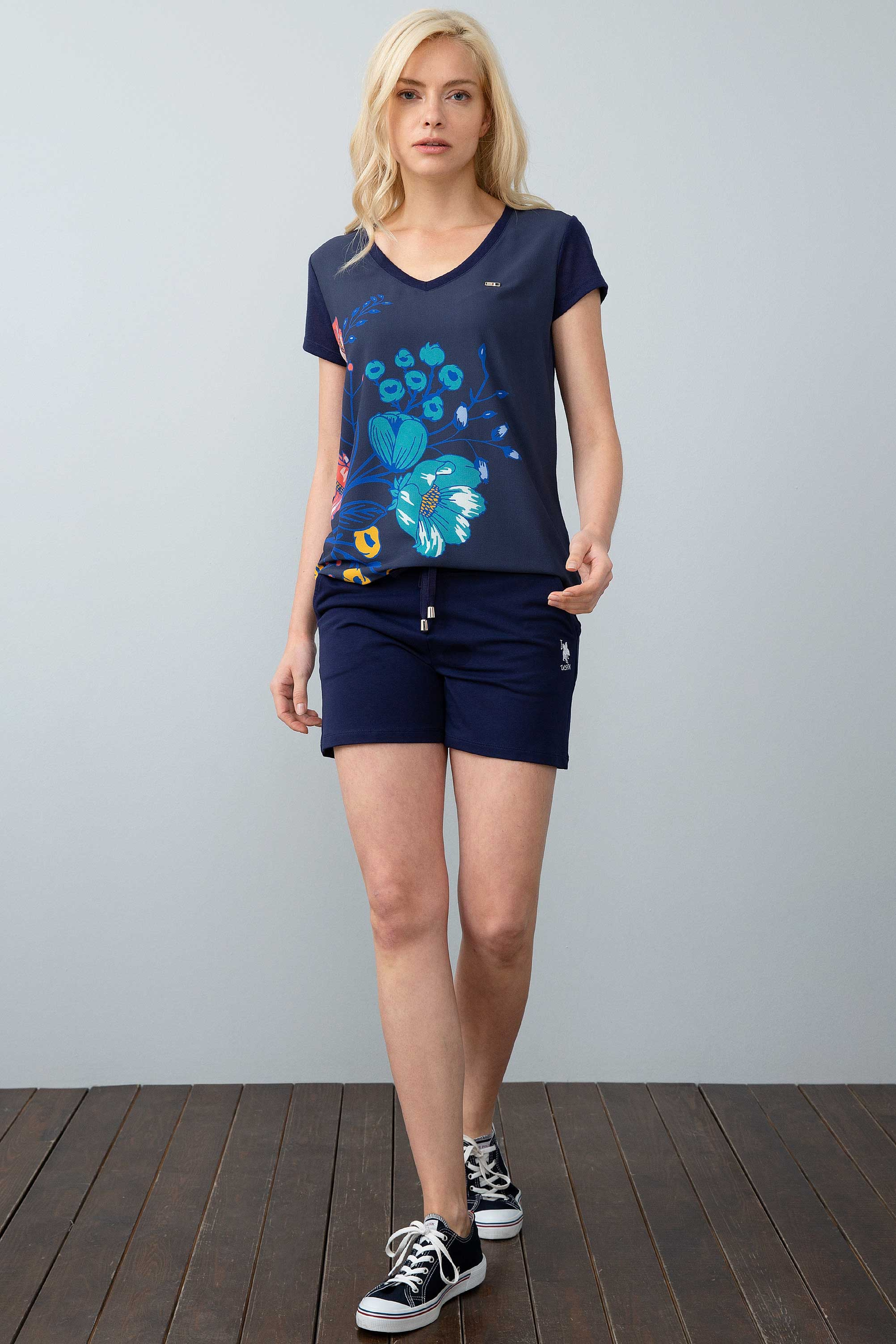 Kadın Lacivert V - Yaka T-Shirt - Image 2