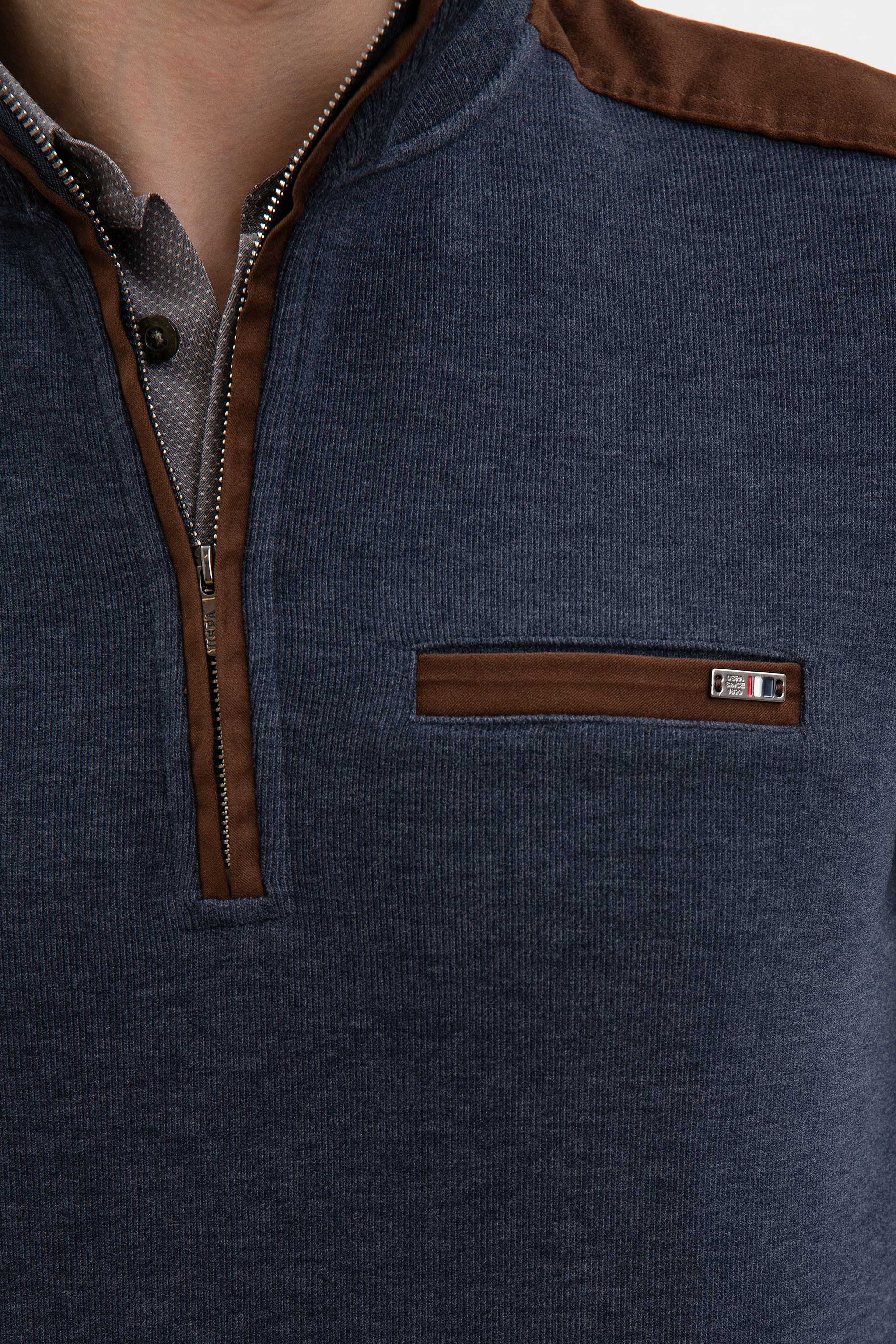 Erkek Lacivert Dik Yaka Sweatshirt - Image 5