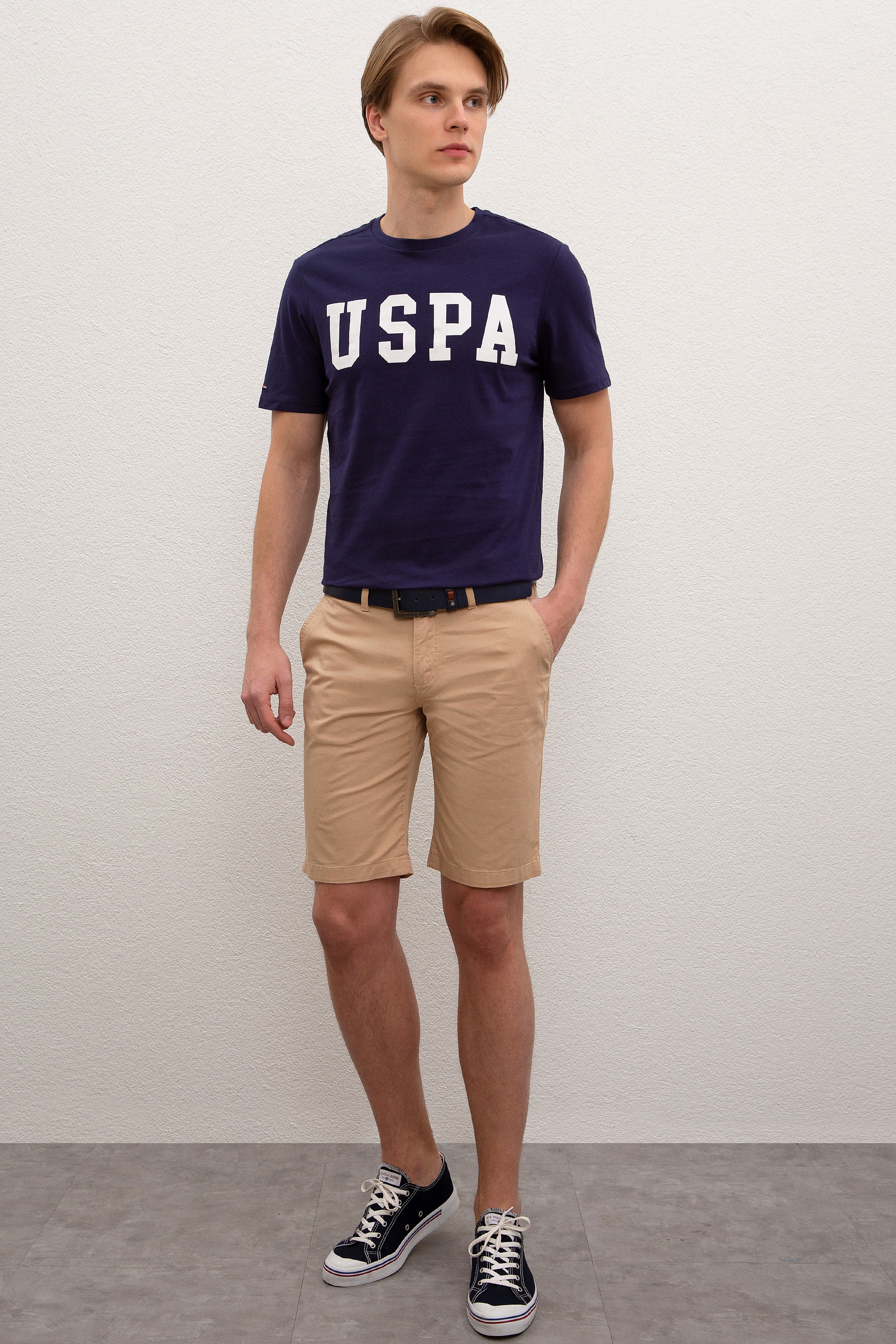 Erkek Beyaz Dokuma Bermuda Capri - Image 1