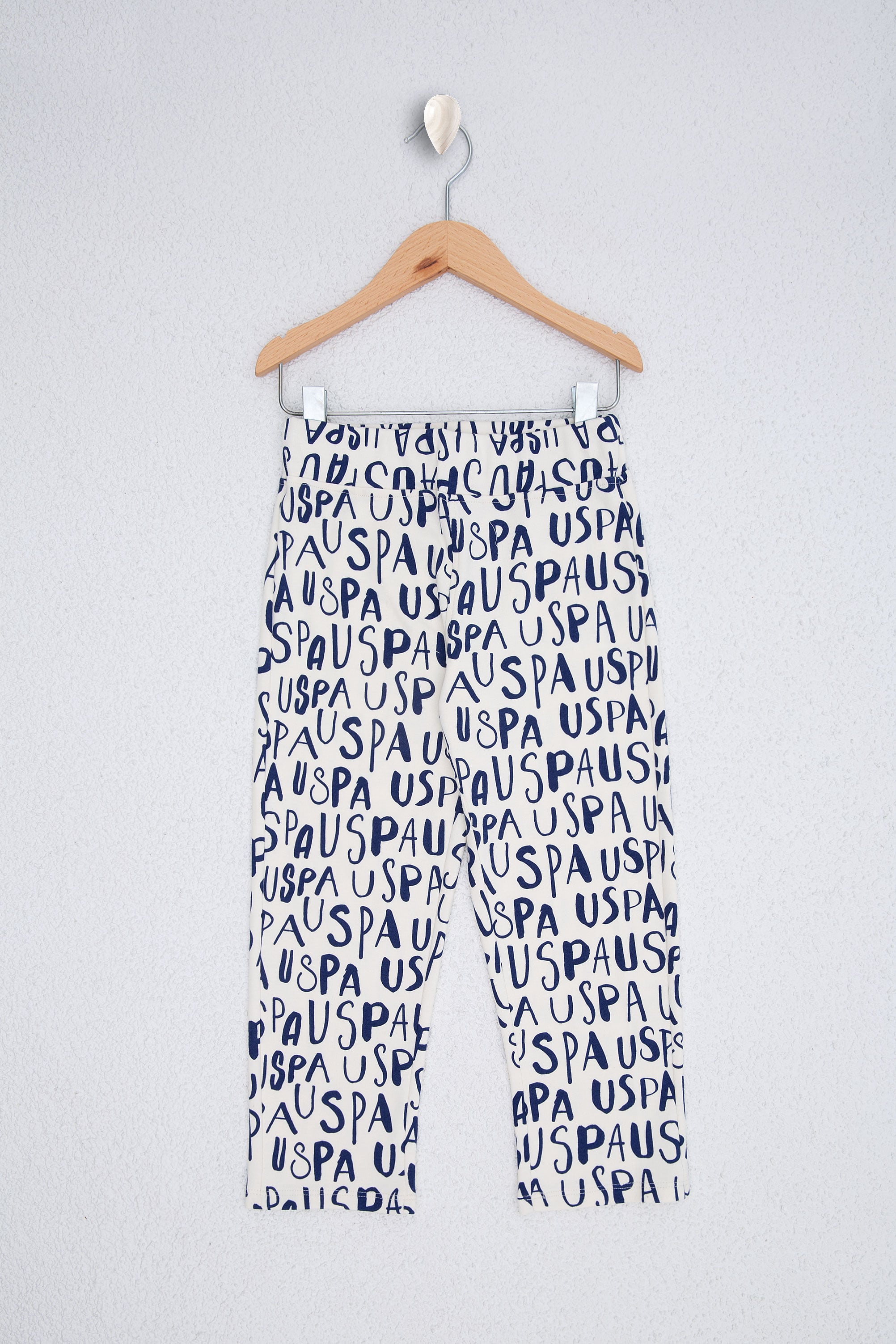Erkek Çocuk Beyaz Pijama - Image 3